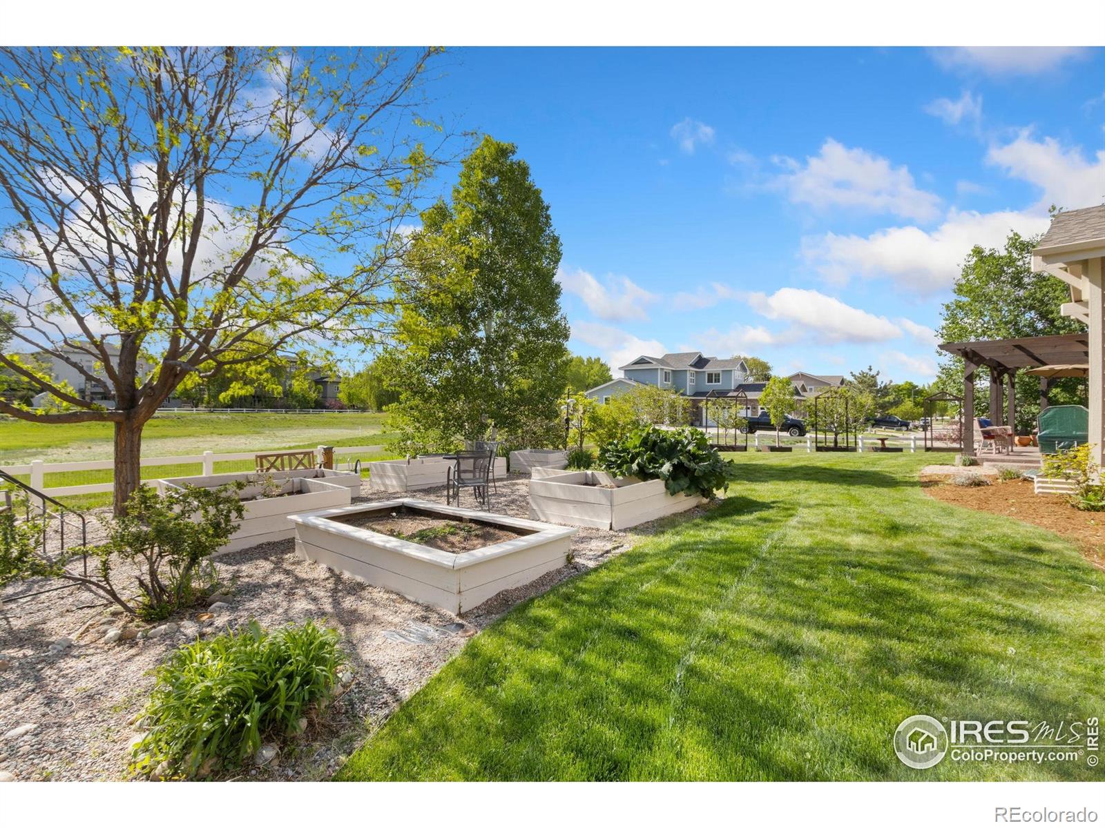 MLS Image #33 for 3202  sea gull court,loveland, Colorado