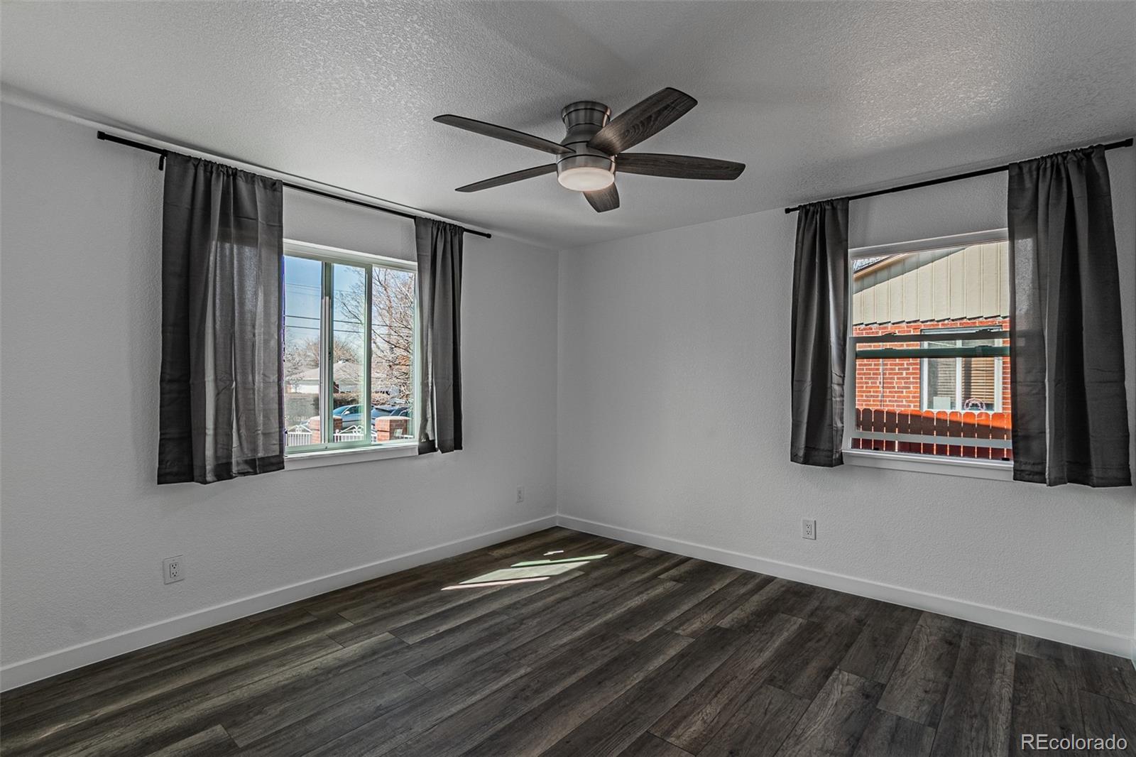 MLS Image #11 for 3360  magnolia street,denver, Colorado