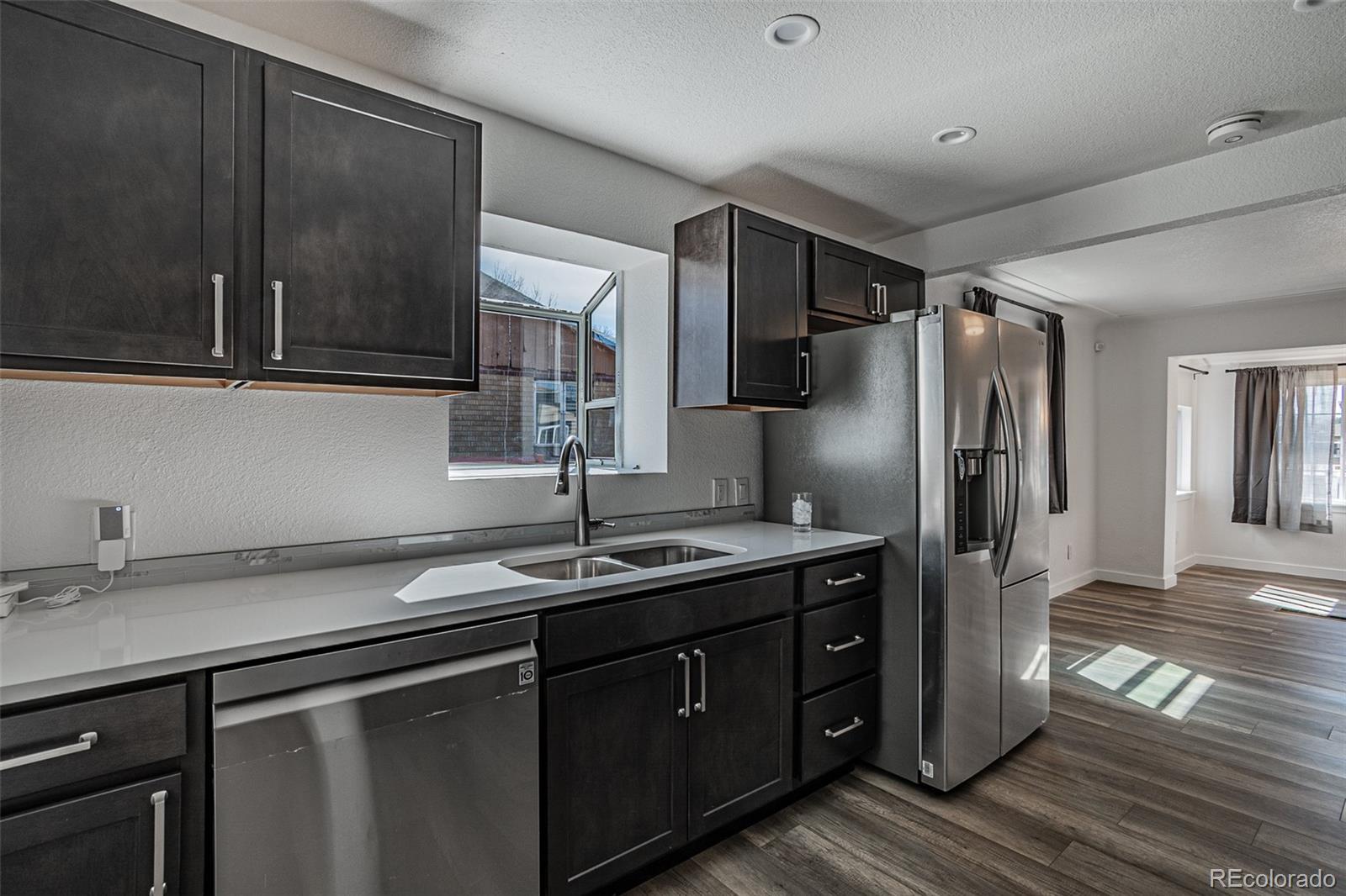 MLS Image #15 for 3360  magnolia street,denver, Colorado