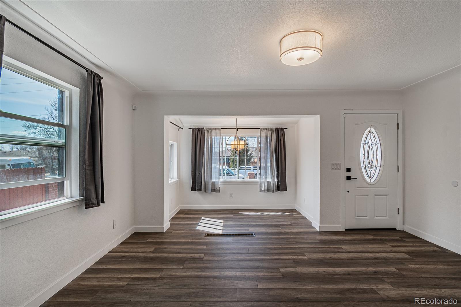 MLS Image #4 for 3360  magnolia street,denver, Colorado