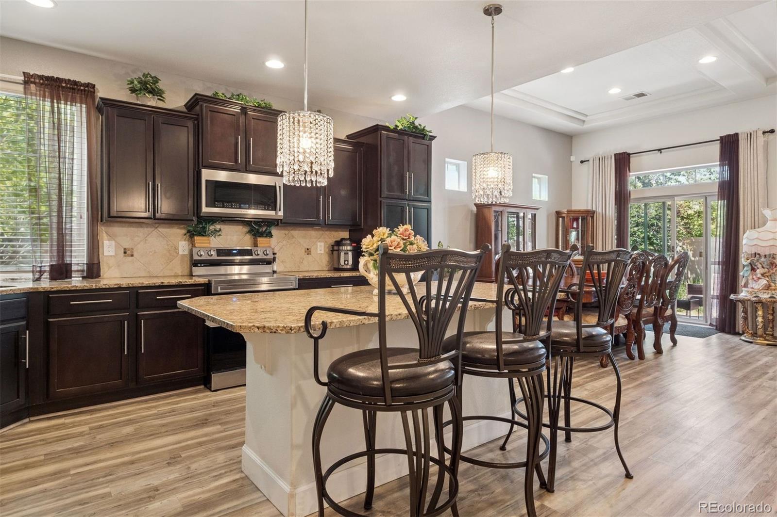 MLS Image #8 for 5471  ensenada court,denver, Colorado