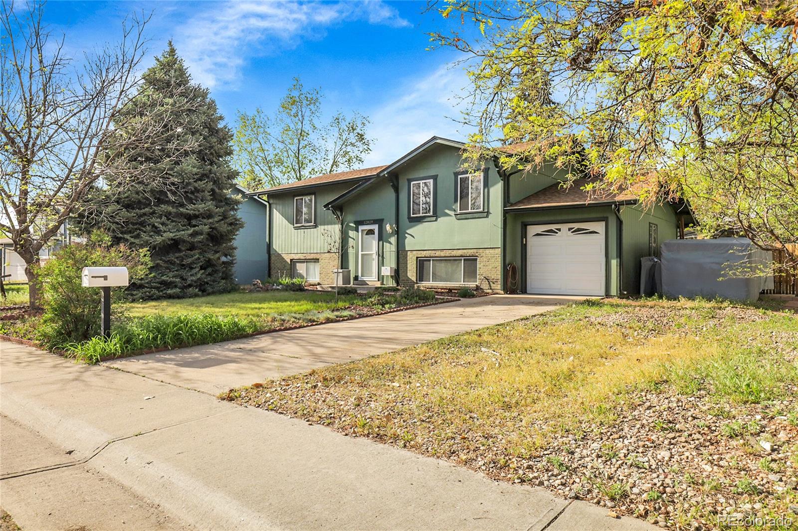MLS Image #2 for 12829 e oregon drive,aurora, Colorado