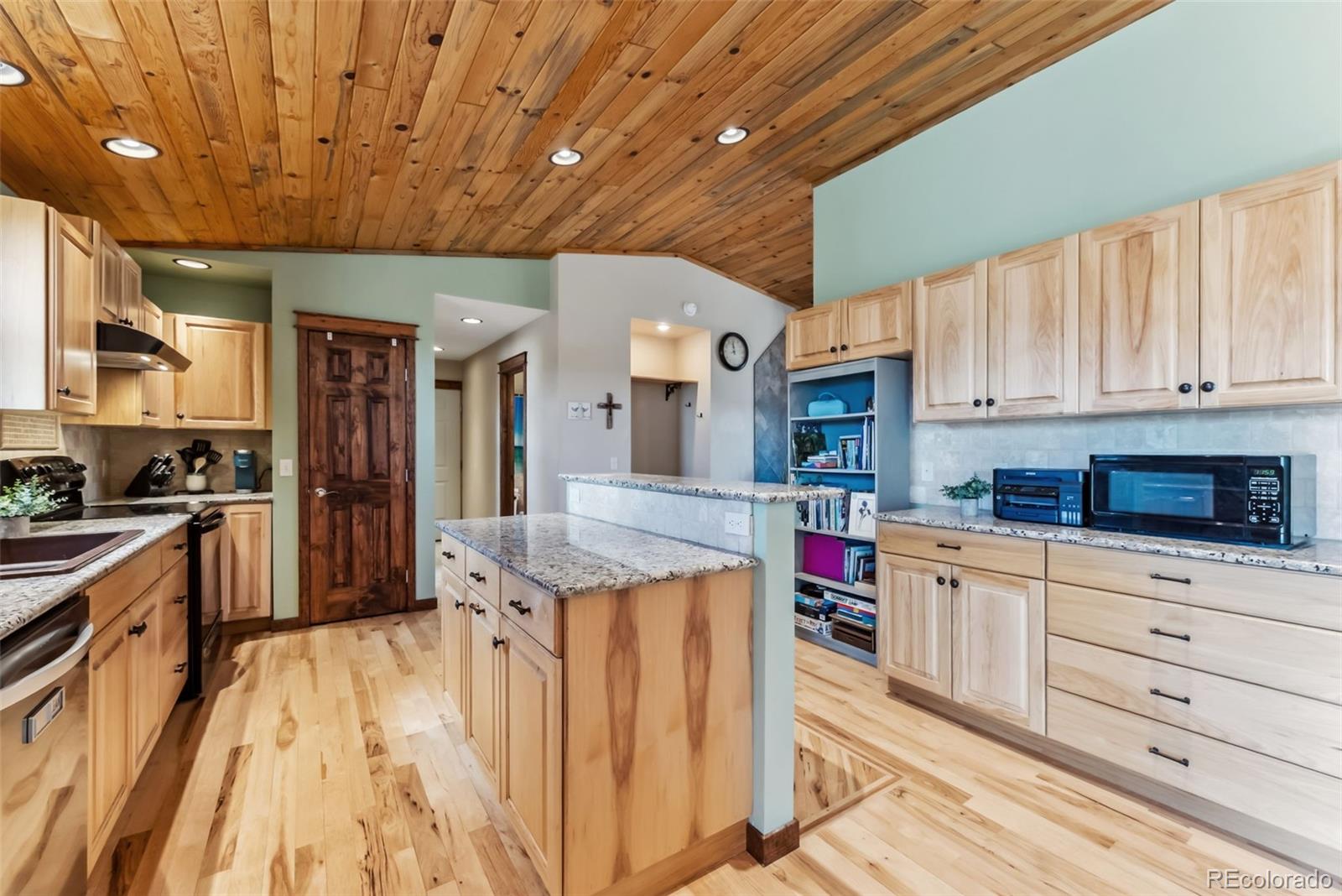 MLS Image #11 for 16651  holly court,buena vista, Colorado