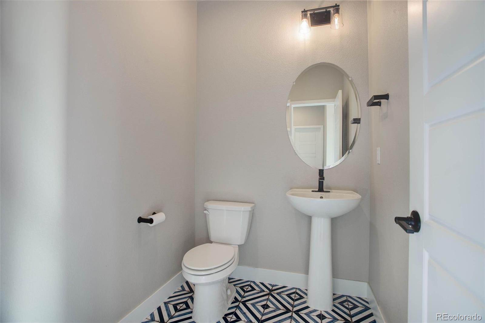 MLS Image #10 for 1732  stable view drive,castle pines, Colorado