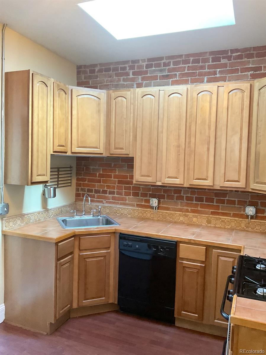 MLS Image #11 for 3616 n gilpin street,denver, Colorado