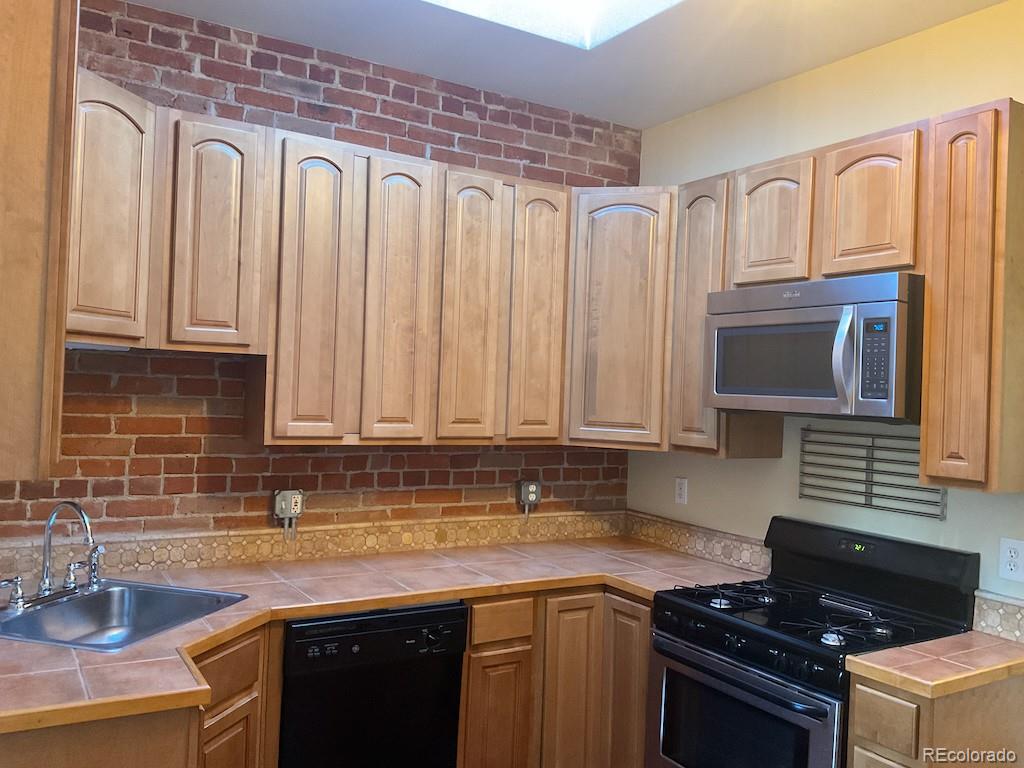 MLS Image #9 for 3616 n gilpin street,denver, Colorado