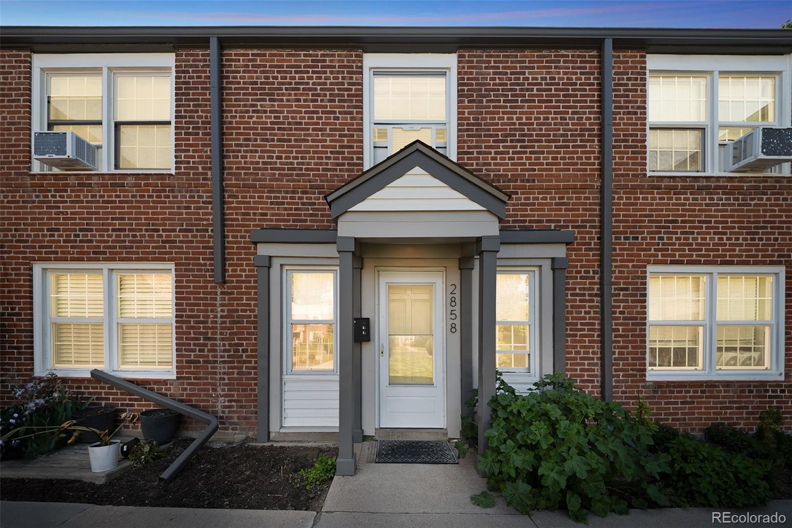 MLS Image #34 for 2858  jasmine street,denver, Colorado