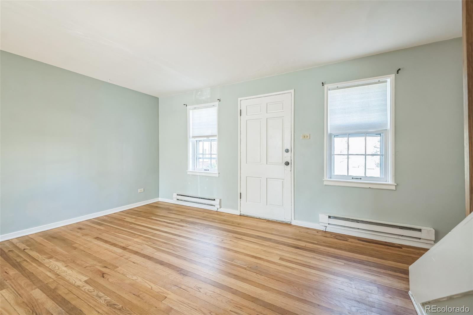 MLS Image #4 for 2858  jasmine street,denver, Colorado