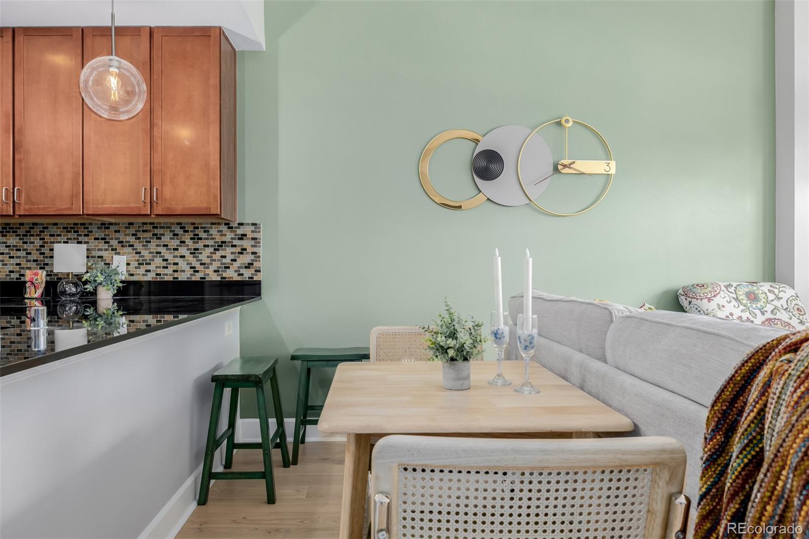 MLS Image #7 for 1975 n grant street,denver, Colorado