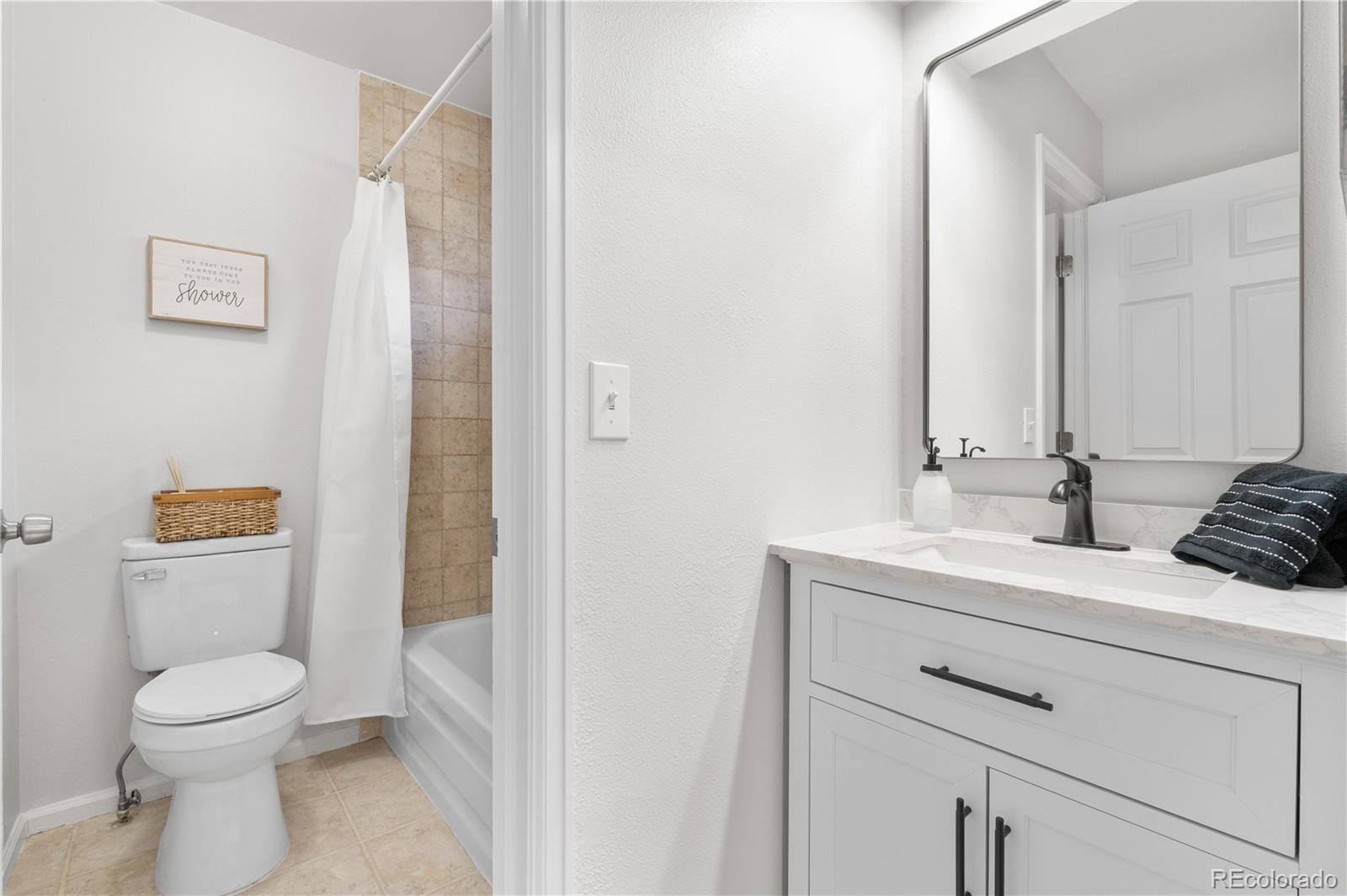 MLS Image #12 for 12662 e warren drive,aurora, Colorado