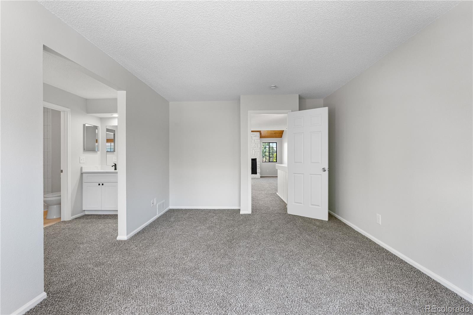 MLS Image #16 for 12662 e warren drive,aurora, Colorado