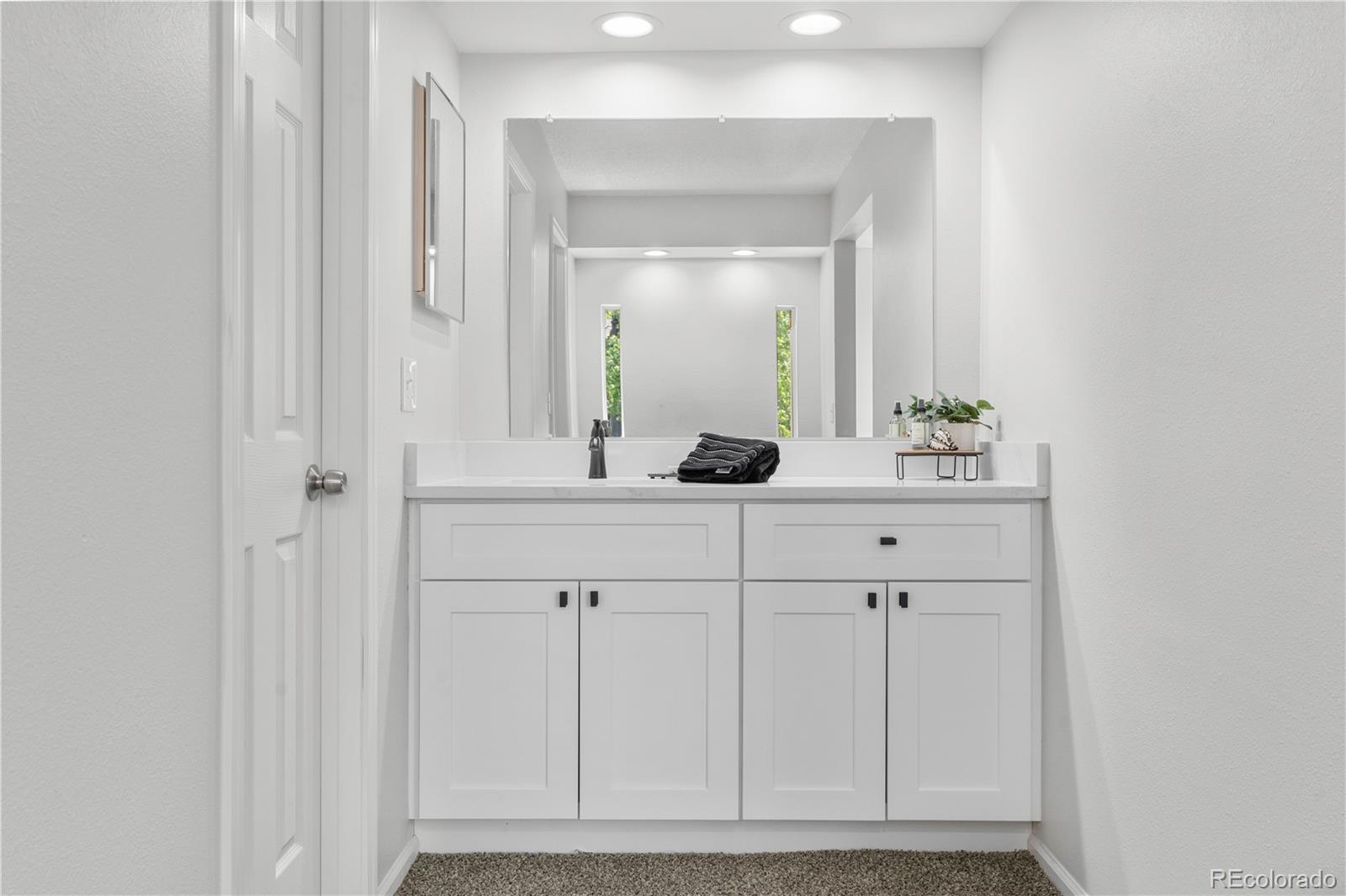 MLS Image #18 for 12662 e warren drive,aurora, Colorado