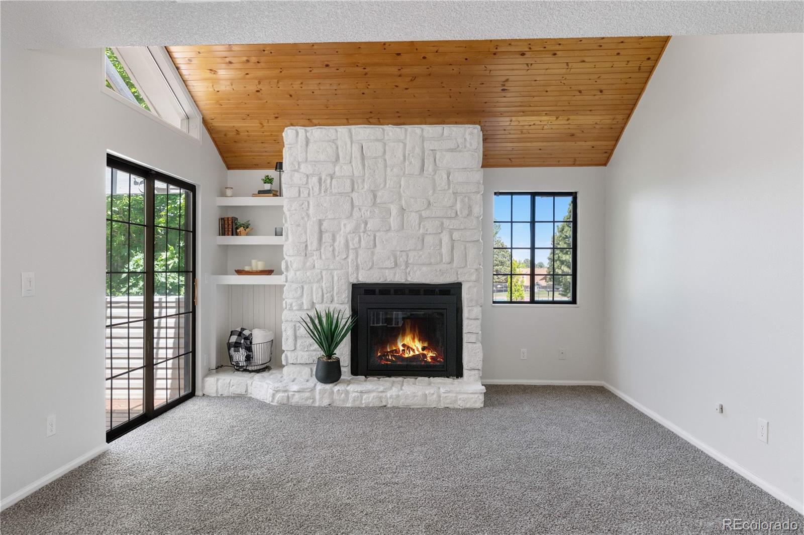 MLS Image #3 for 12662 e warren drive,aurora, Colorado