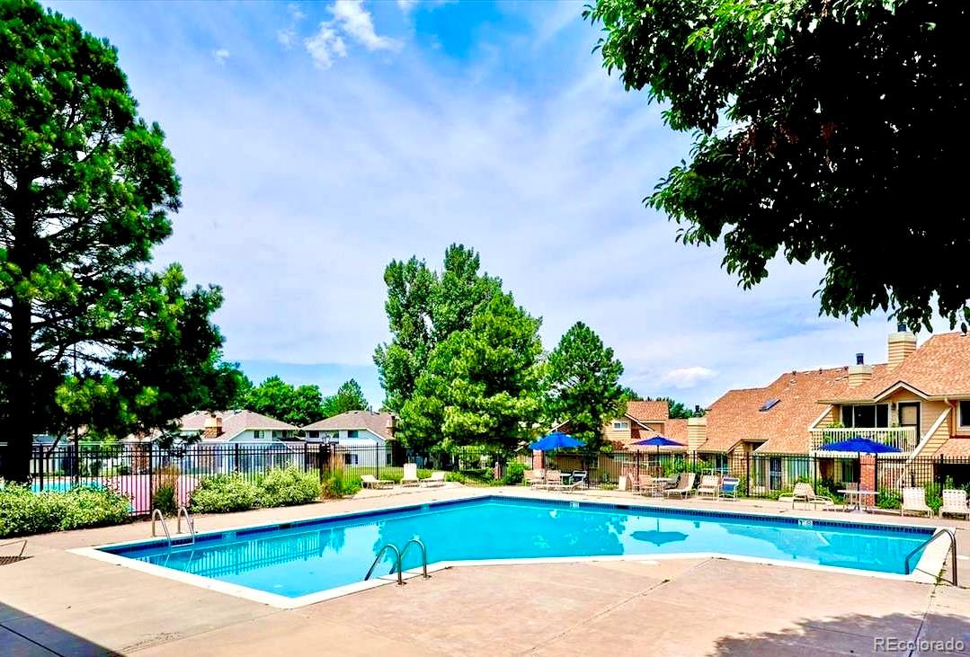 MLS Image #32 for 12662 e warren drive,aurora, Colorado