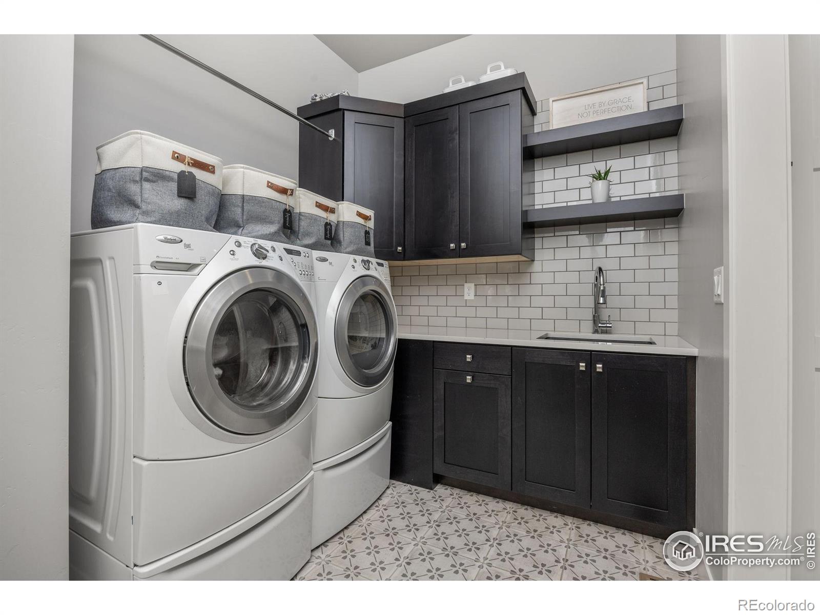 MLS Image #13 for 5810  last pointe drive,windsor, Colorado