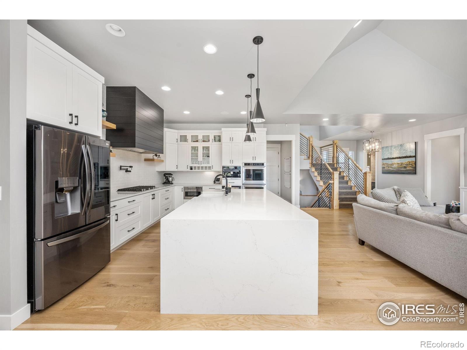 MLS Image #4 for 5810  last pointe drive,windsor, Colorado