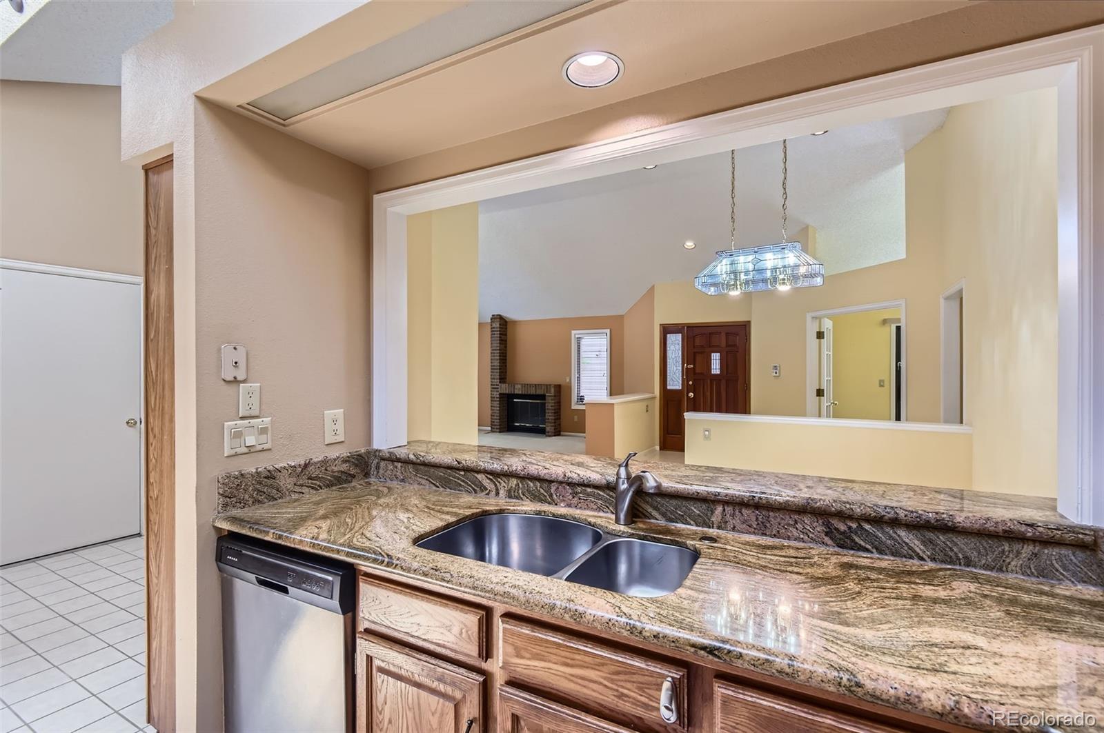 MLS Image #7 for 7500 e dartmouth avenue,denver, Colorado