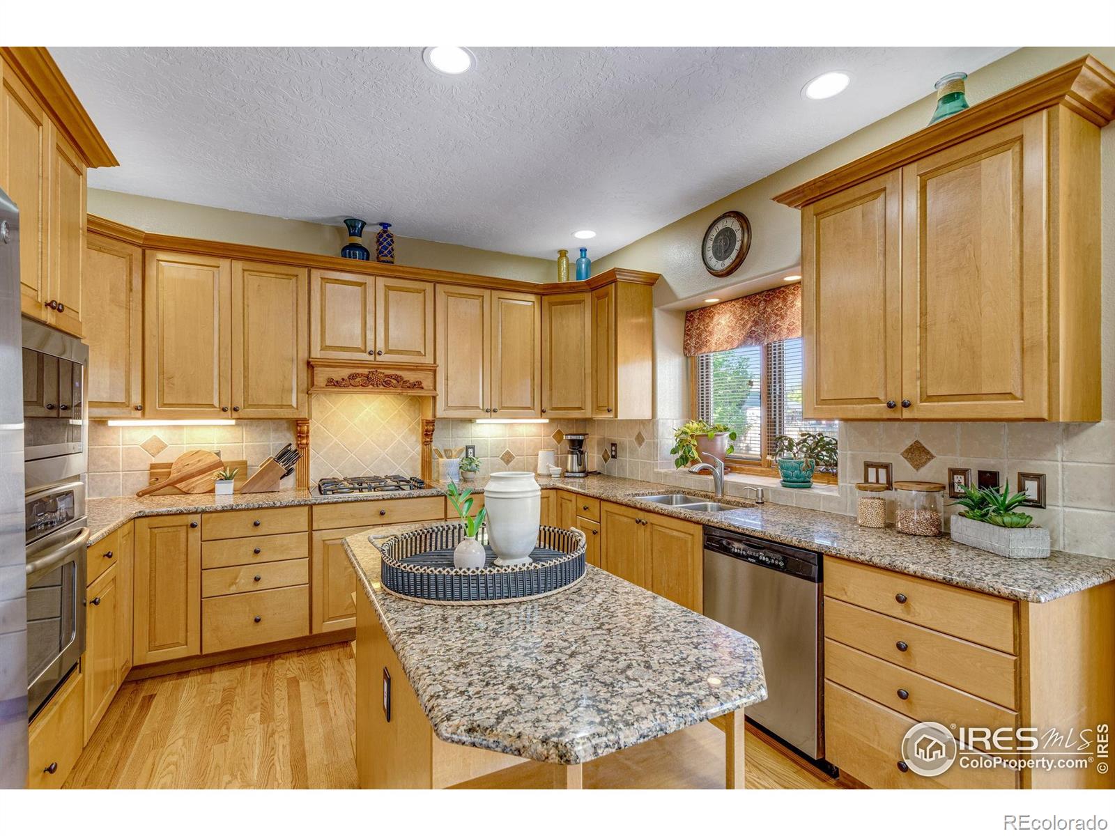 MLS Image #21 for 2613  fox run court,fort collins, Colorado
