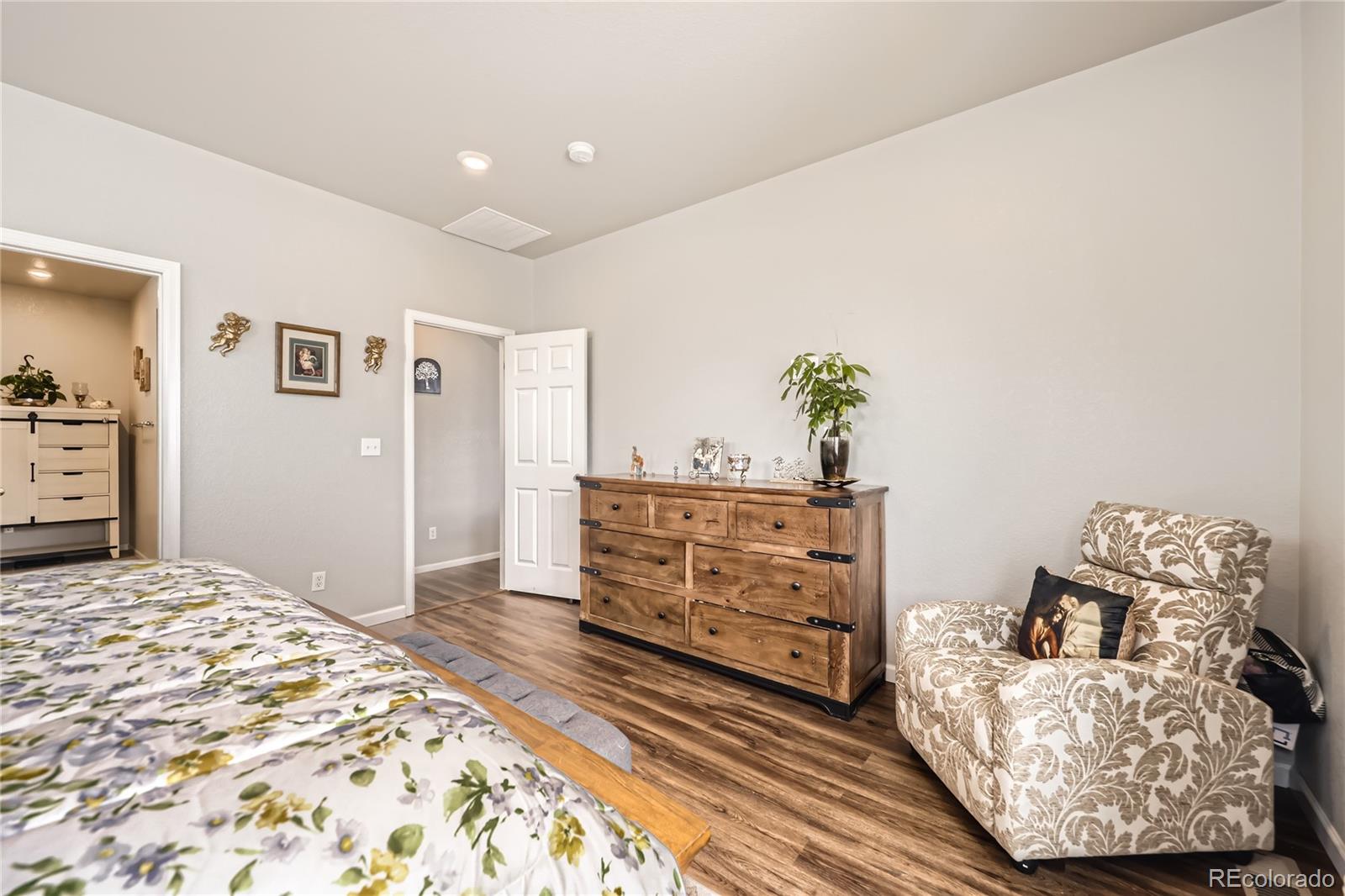 MLS Image #12 for 9227  salida street,commerce city, Colorado