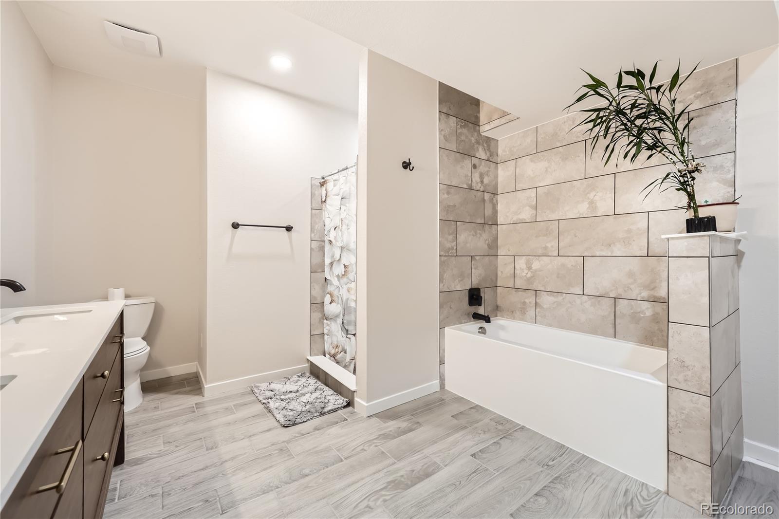 MLS Image #23 for 9227  salida street,commerce city, Colorado
