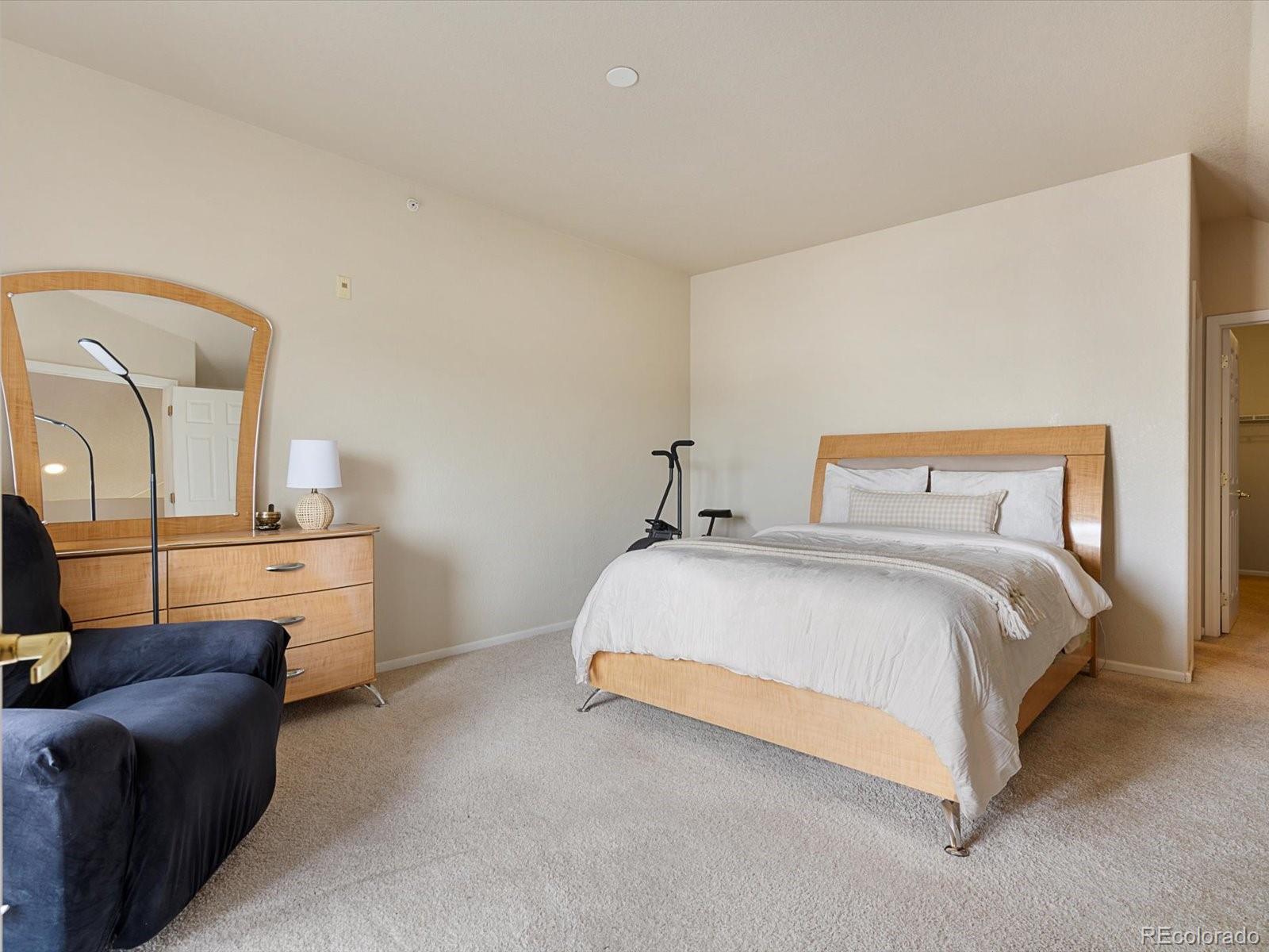 MLS Image #11 for 1801 s dunkirk street,aurora, Colorado