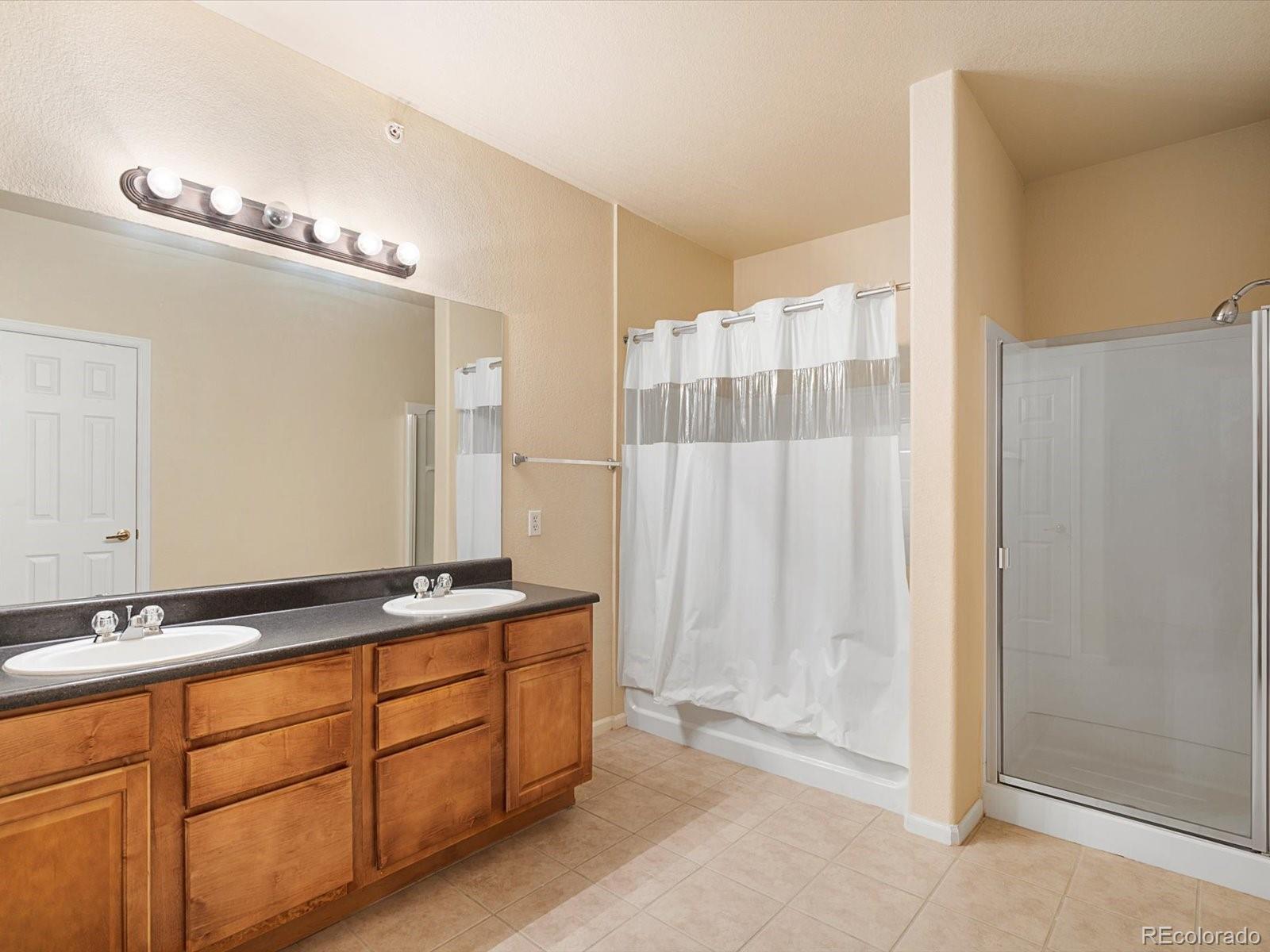 MLS Image #15 for 1801 s dunkirk street,aurora, Colorado
