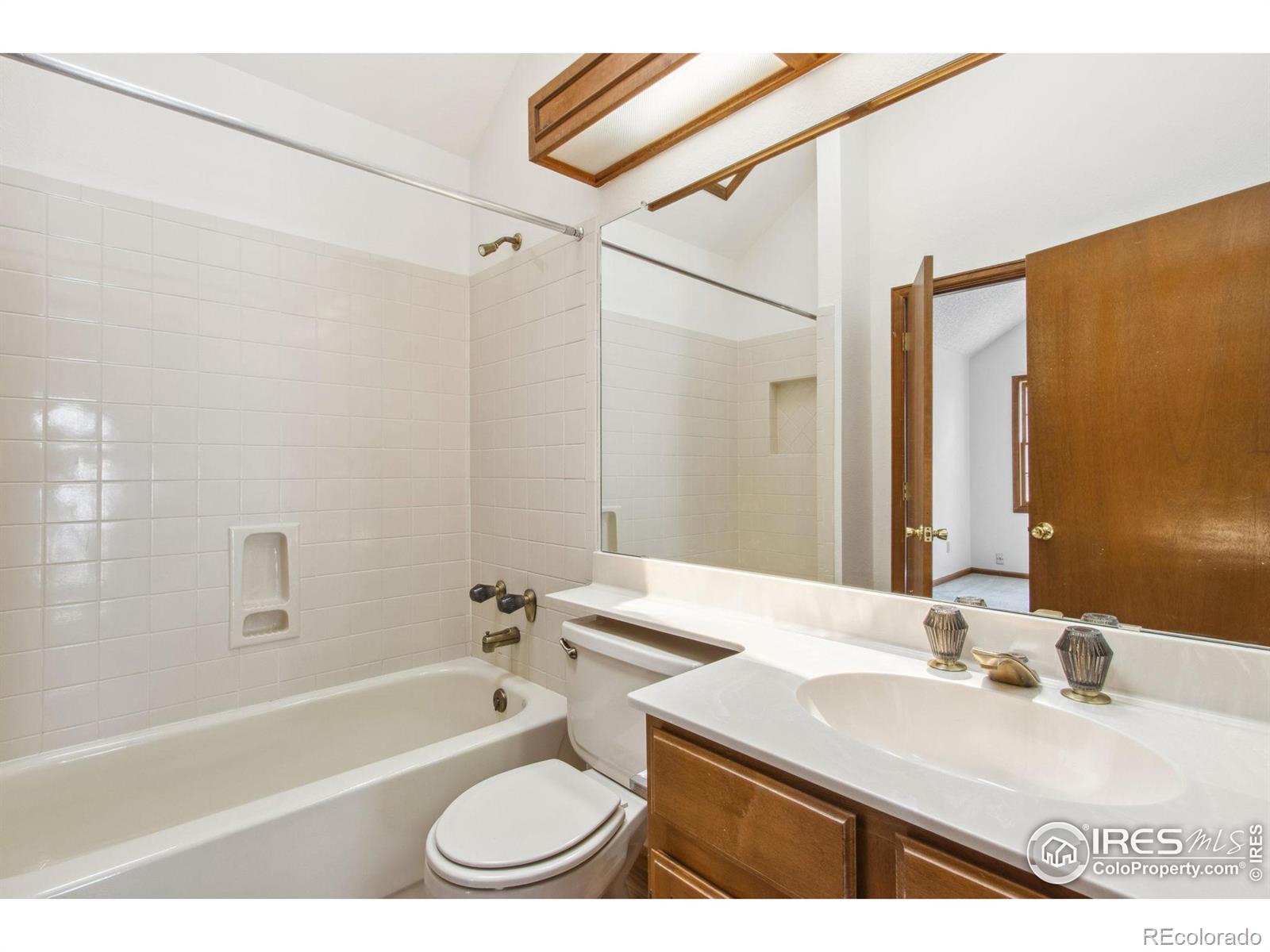 MLS Image #15 for 4142  snow ridge circle,fort collins, Colorado