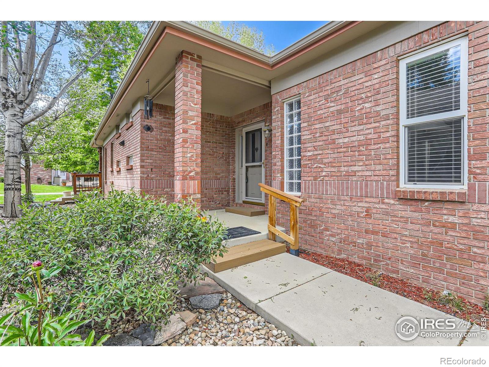 MLS Image #2 for 1012  boxelder circle,longmont, Colorado