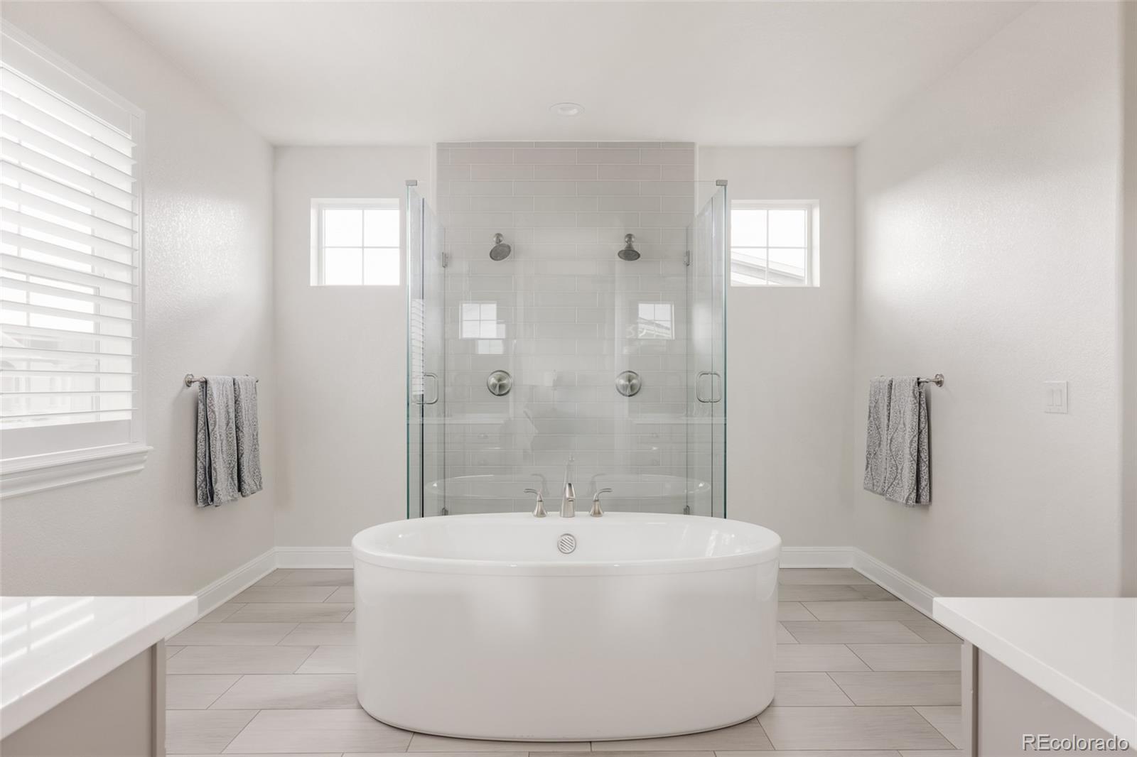 MLS Image #17 for 27653 e euclid drive,aurora, Colorado