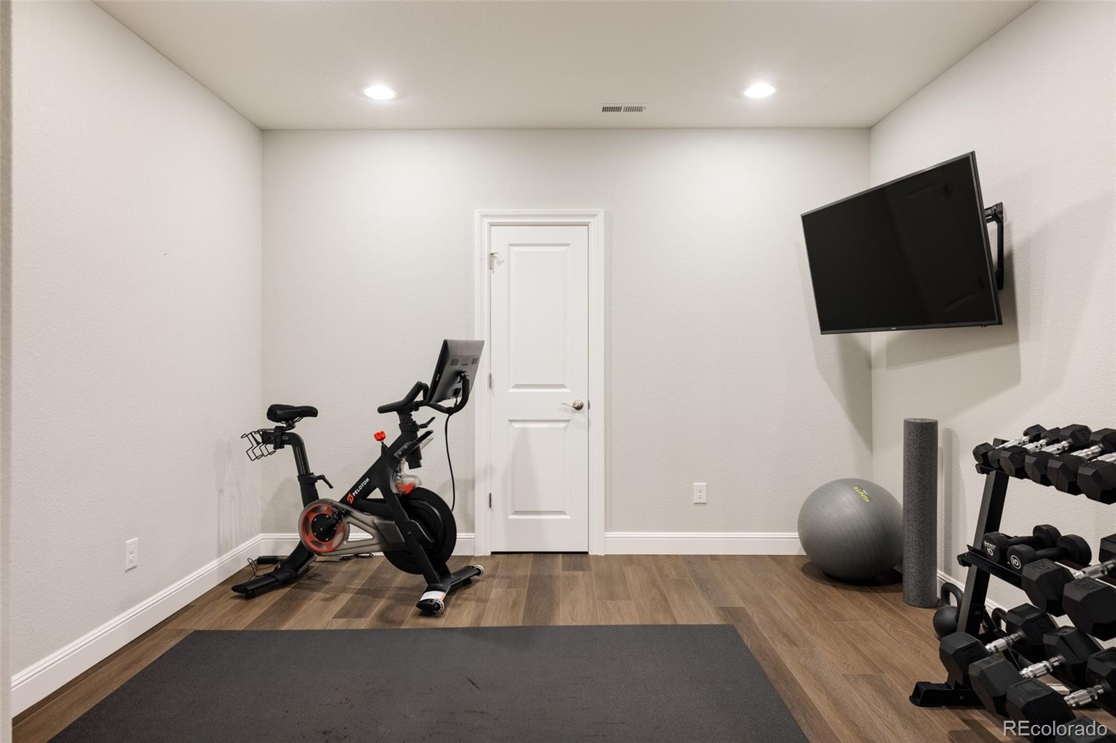 MLS Image #25 for 27653 e euclid drive,aurora, Colorado