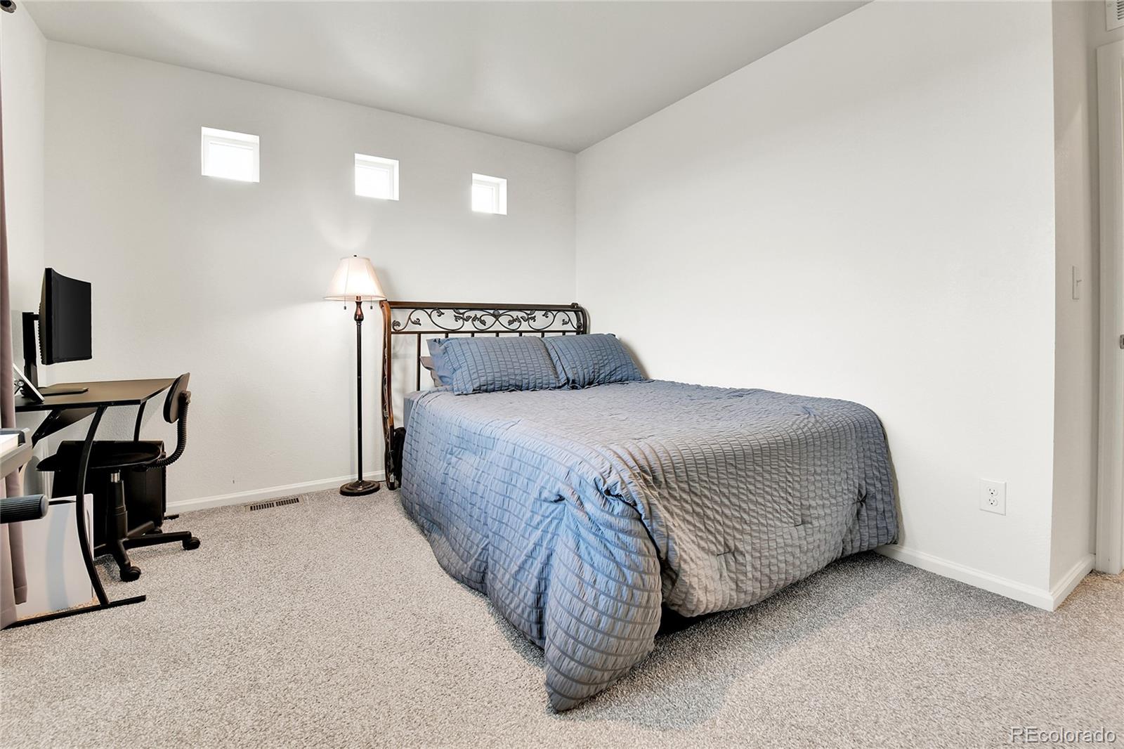 MLS Image #29 for 240 s oak hill street,aurora, Colorado