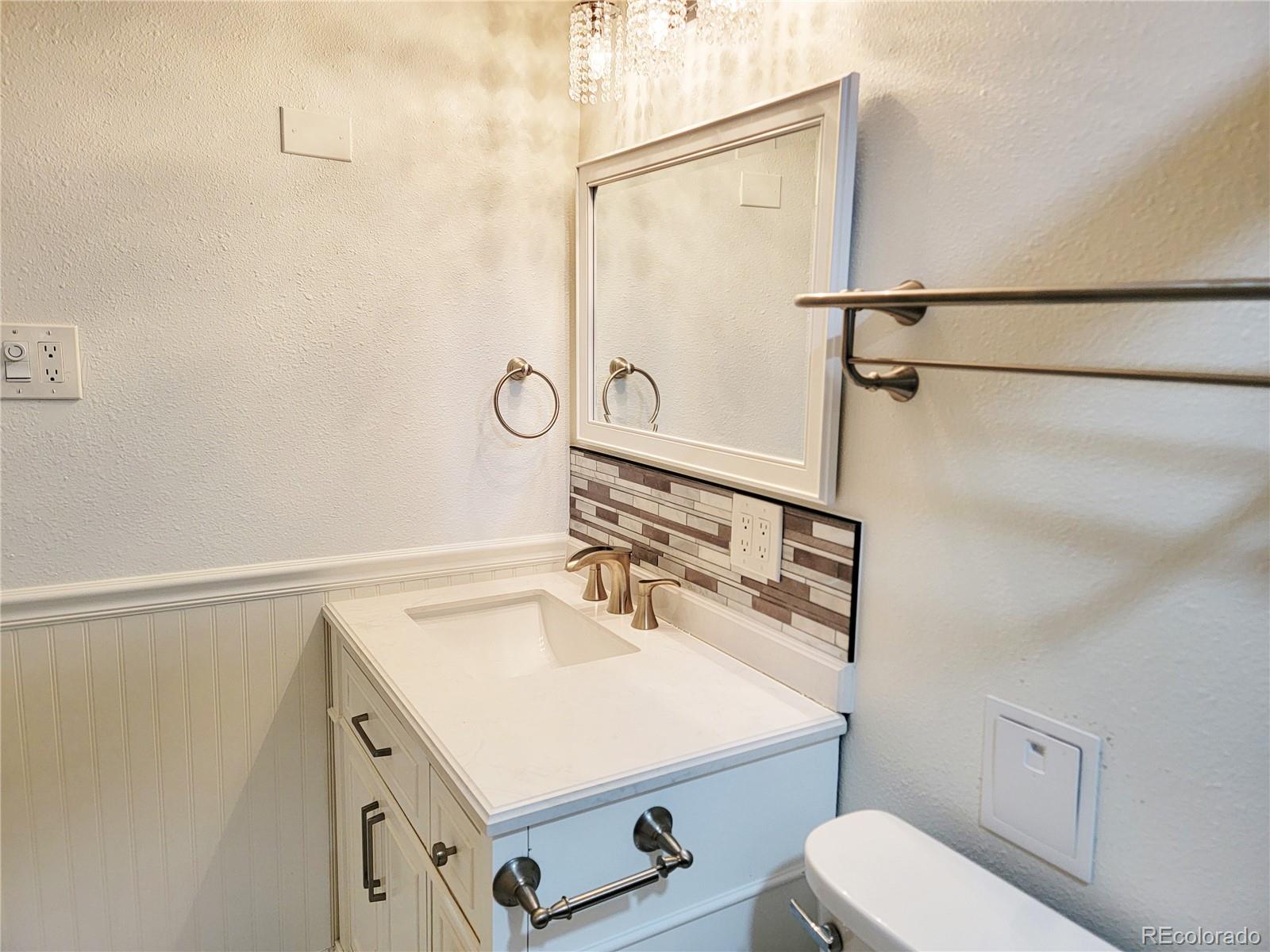 MLS Image #11 for 715 s alton way 10a,denver, Colorado