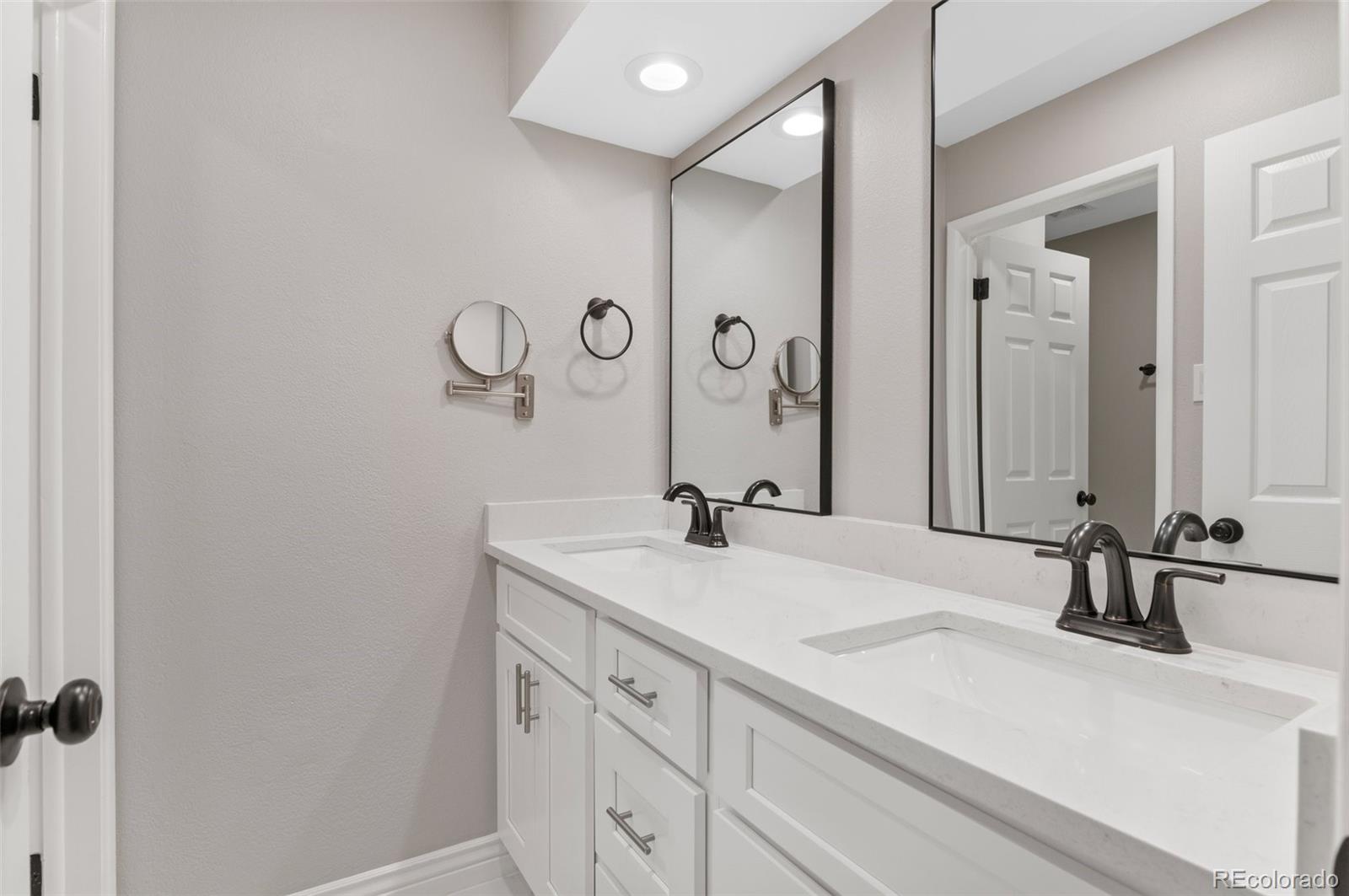 MLS Image #24 for 12992 w jewell circle,lakewood, Colorado
