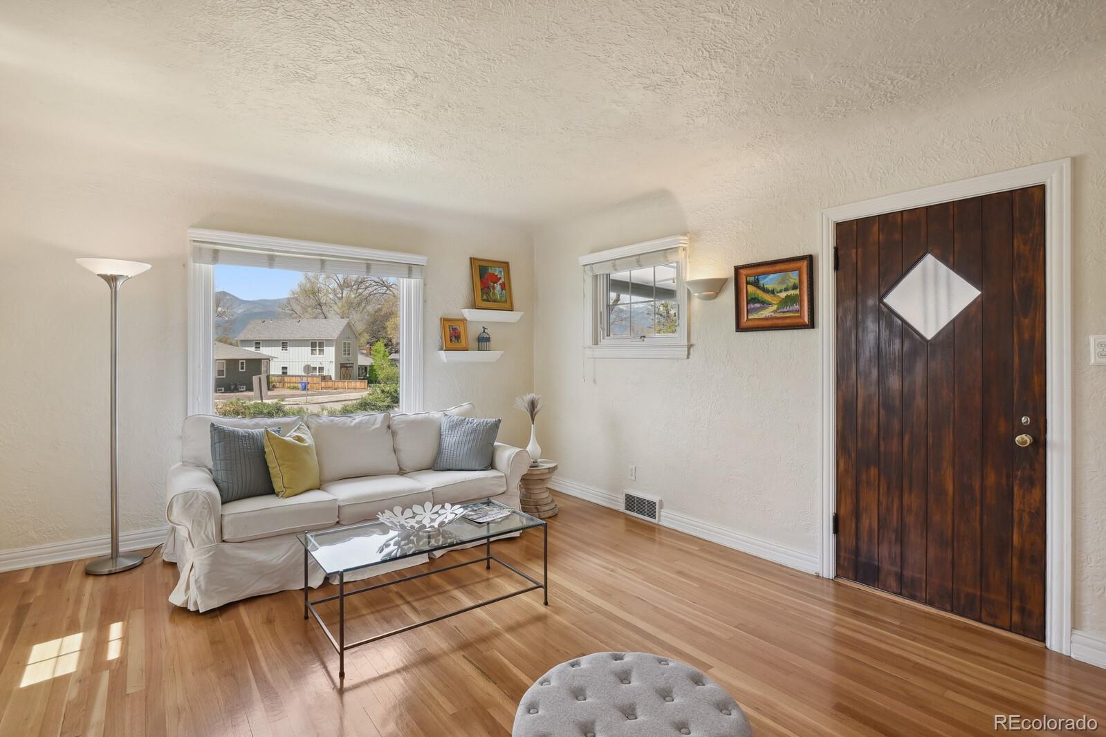 MLS Image #6 for 1003 n institute street,colorado springs, Colorado