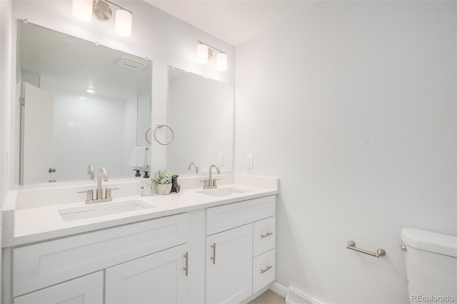MLS Image #21 for 9345 w iowa place,lakewood, Colorado