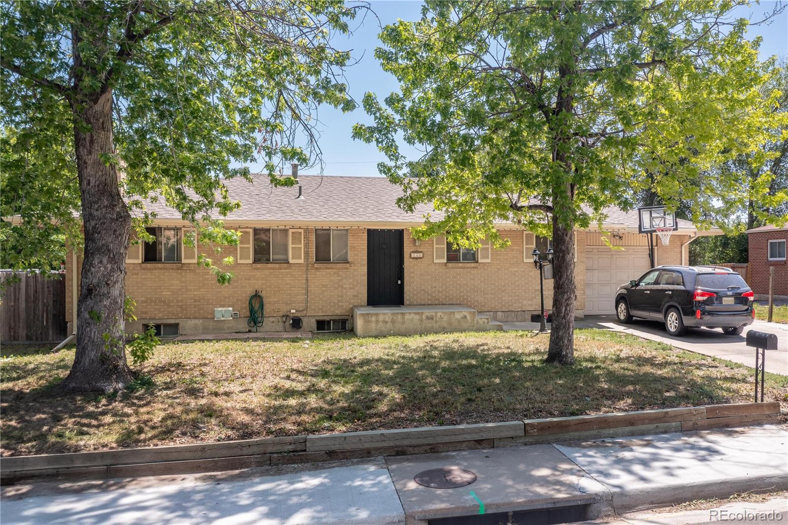 CMA Image for 140 S Kendall Street,Lakewood, Colorado
