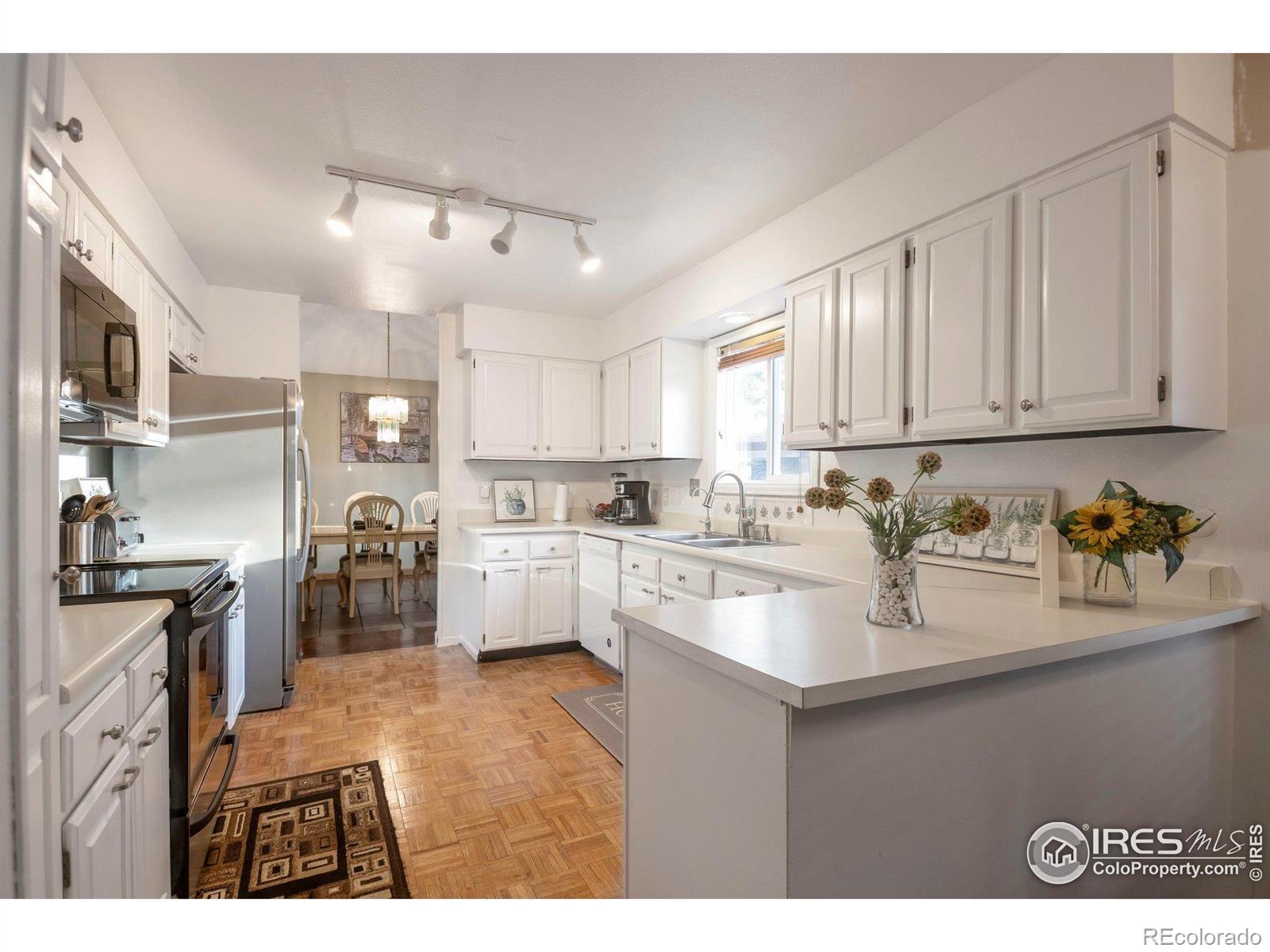 MLS Image #4 for 2229 s elkhart street,aurora, Colorado