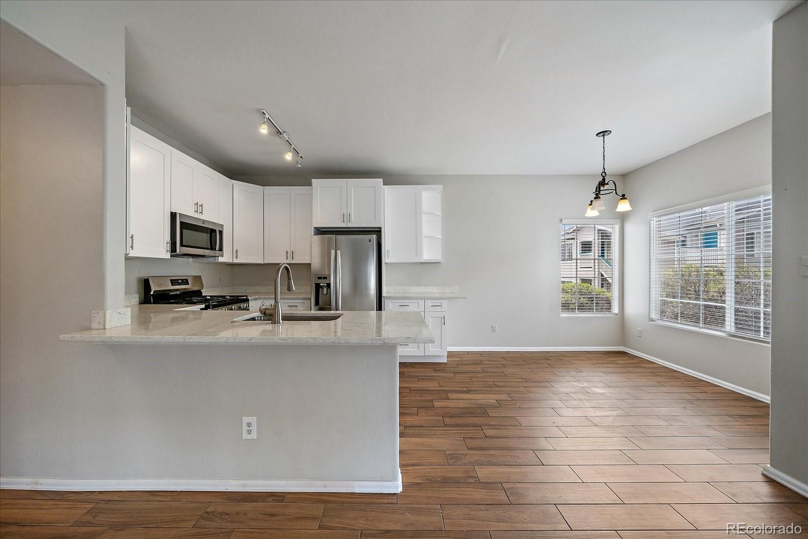 MLS Image #7 for 3845  canyon ranch road,highlands ranch, Colorado