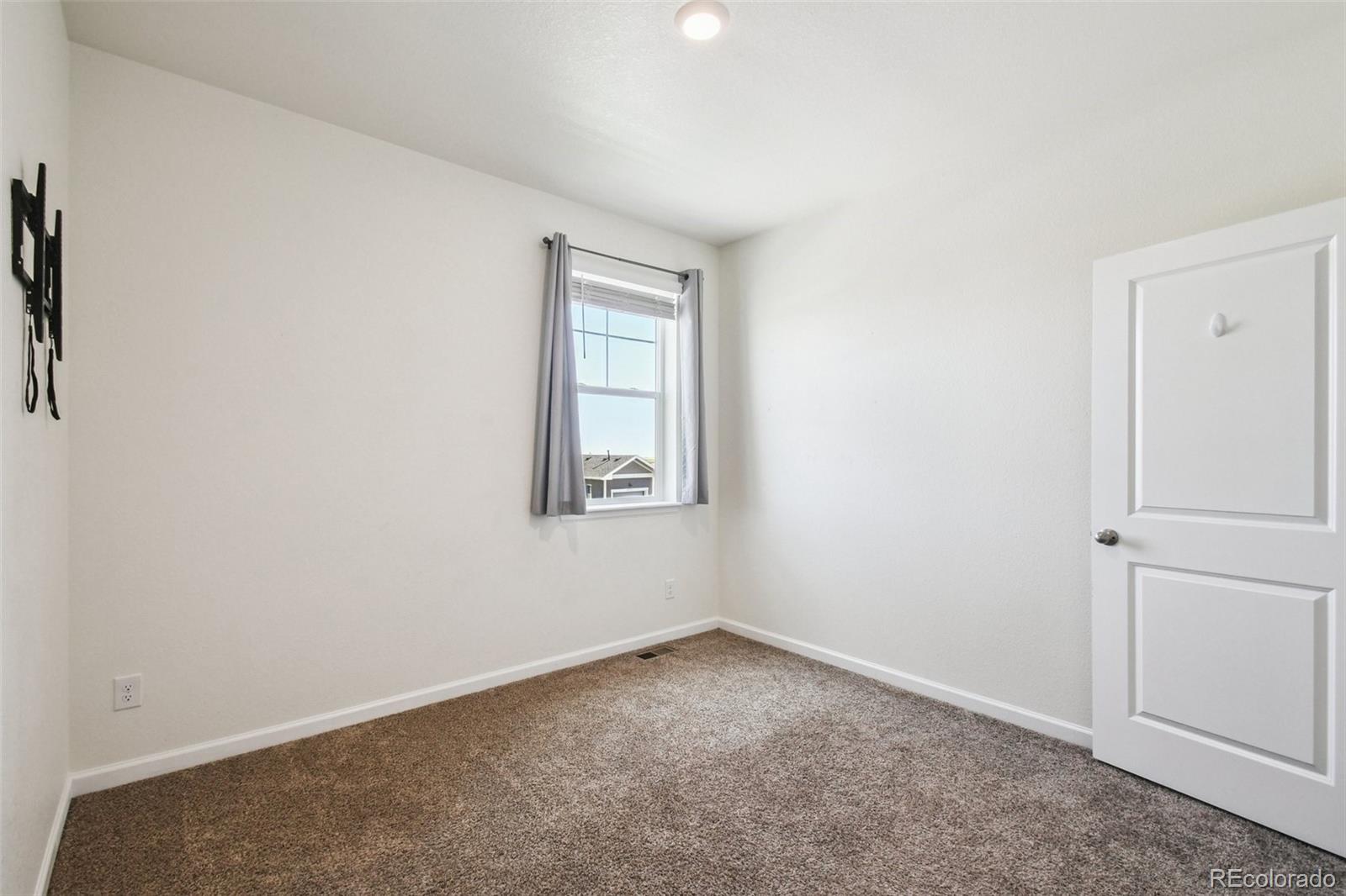 MLS Image #5 for 102  fox street,bennett, Colorado