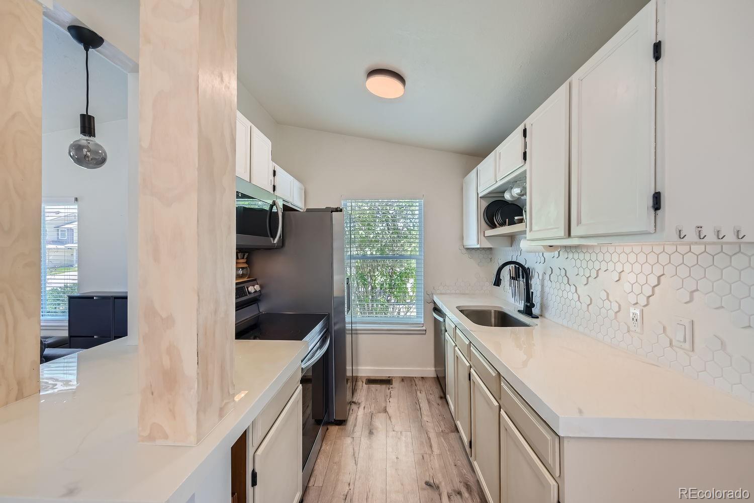 MLS Image #8 for 4600  dillon street,denver, Colorado