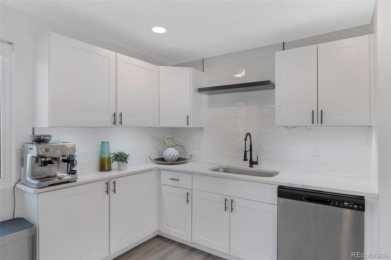 MLS Image #8 for 251  norse street,golden, Colorado