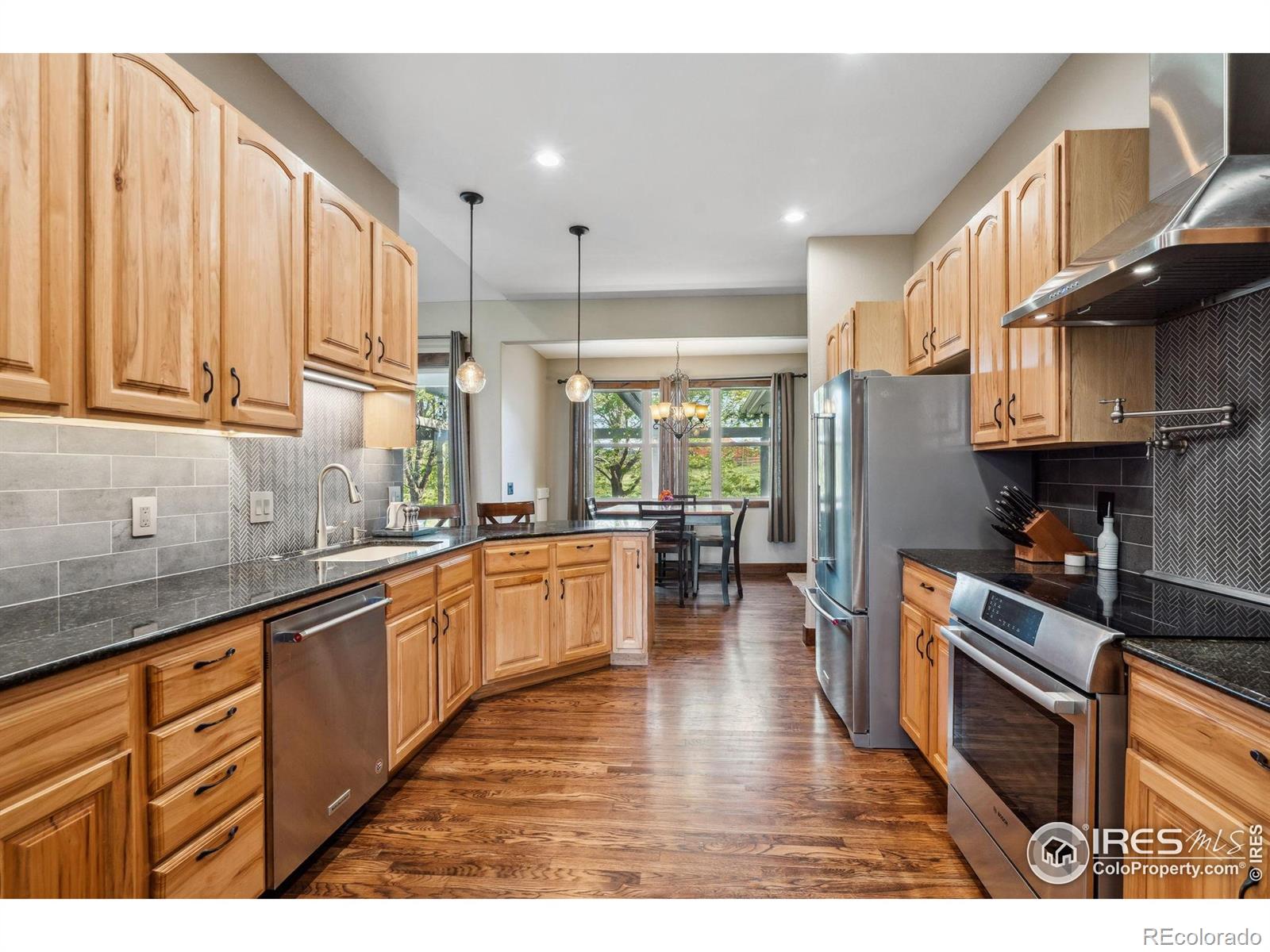 MLS Image #3 for 6332  woodland hill court,loveland, Colorado