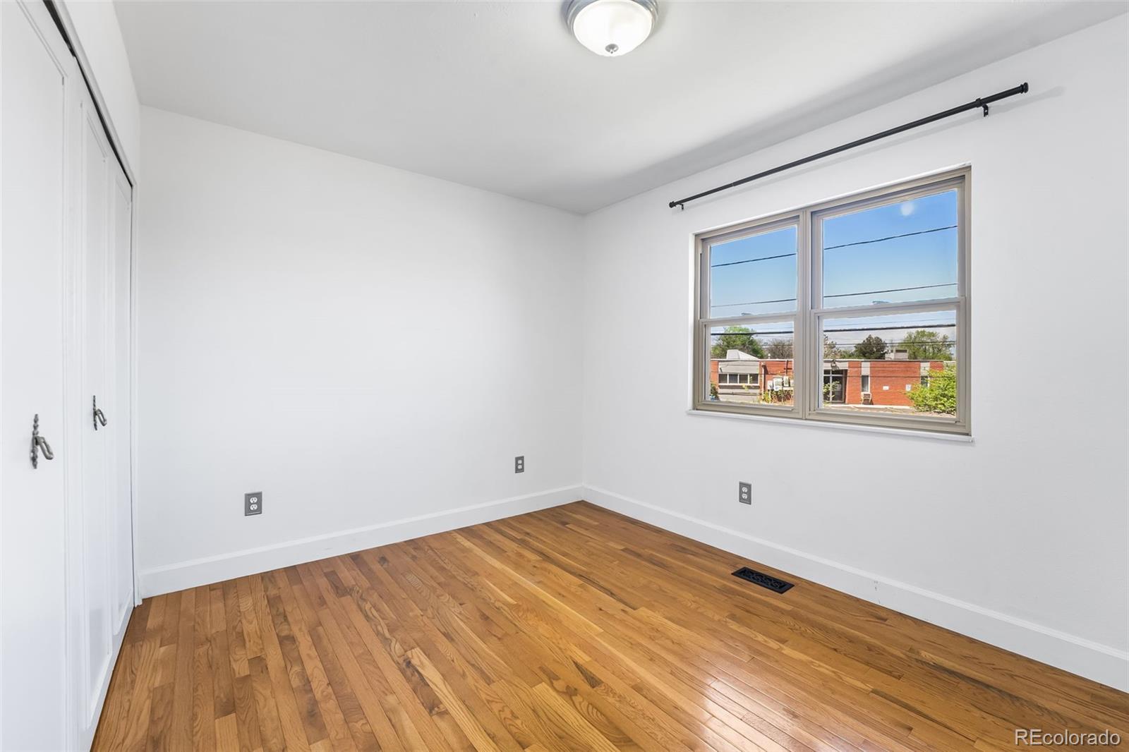 MLS Image #14 for 12829 e nevada avenue,aurora, Colorado