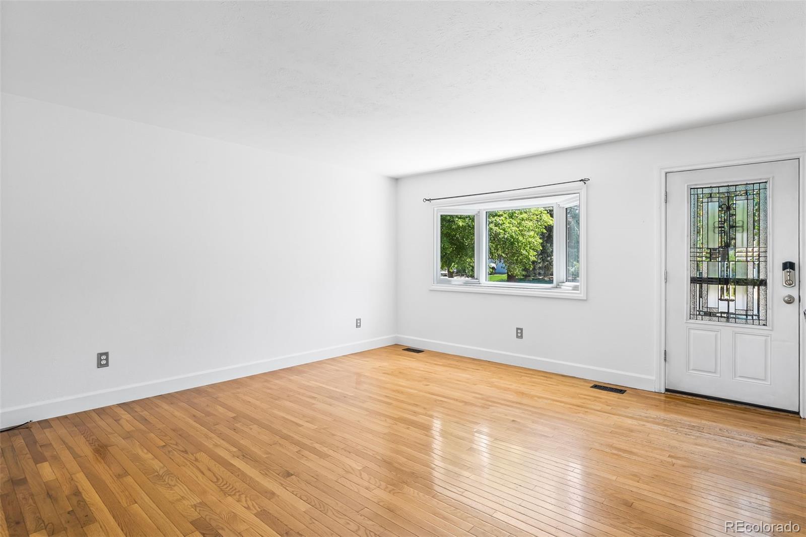 MLS Image #6 for 12829 e nevada avenue,aurora, Colorado