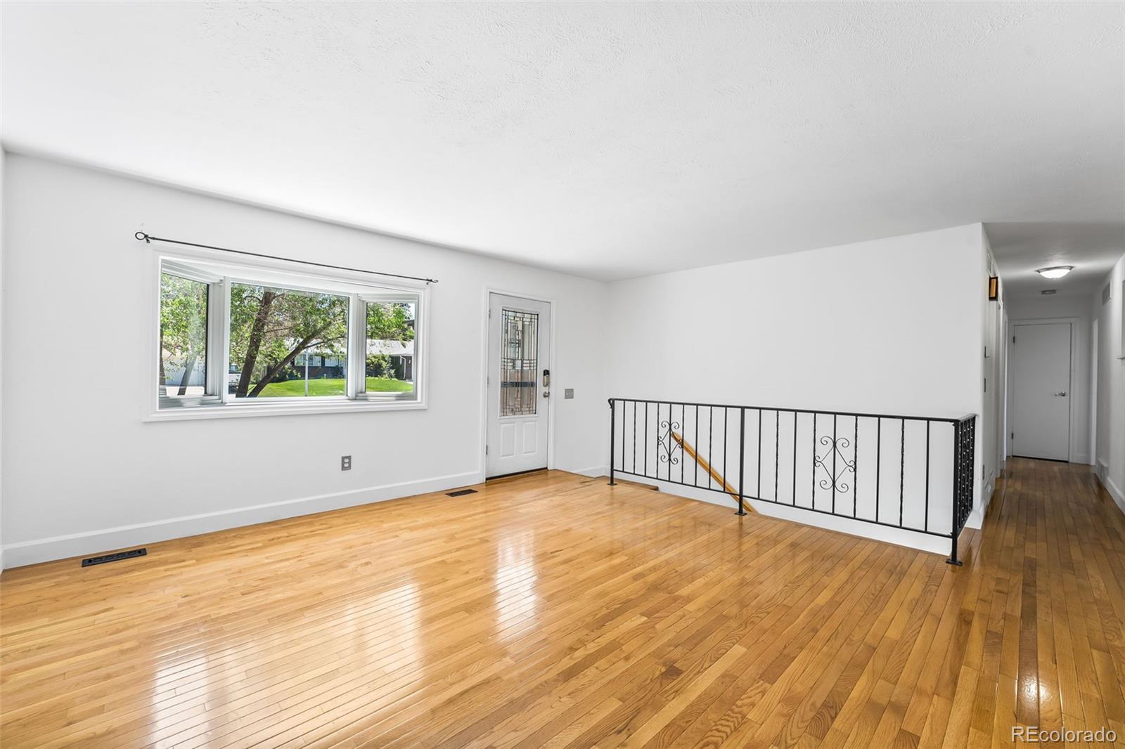 MLS Image #7 for 12829 e nevada avenue,aurora, Colorado