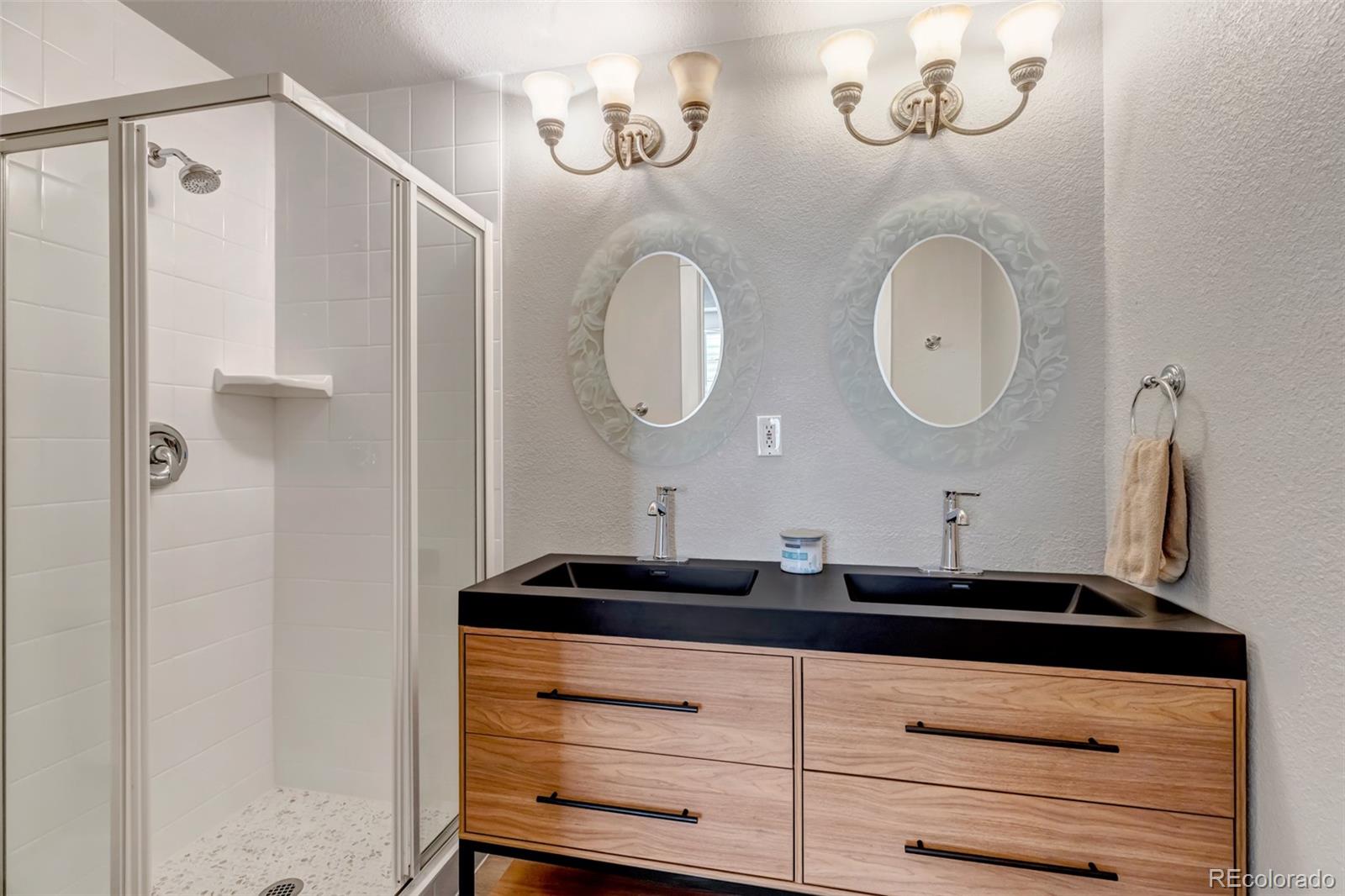 MLS Image #33 for 2737  ulster street,denver, Colorado