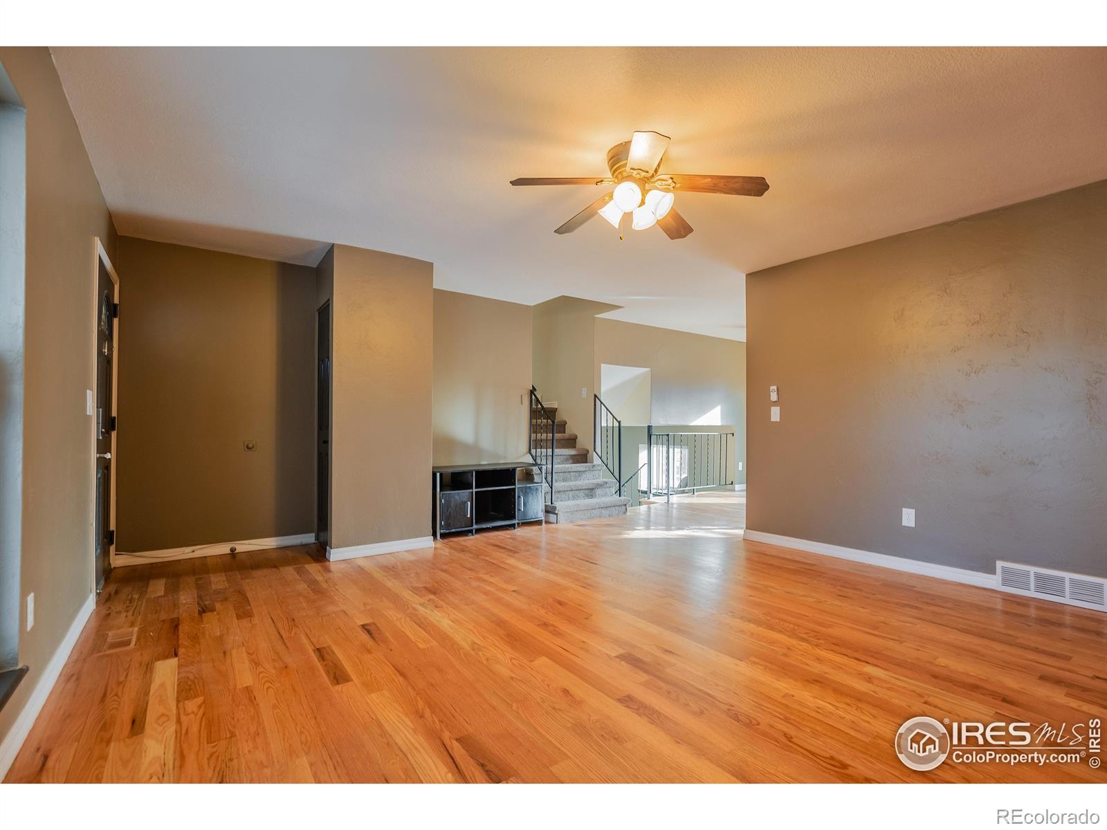 MLS Image #3 for 110  lucerne drive,lafayette, Colorado
