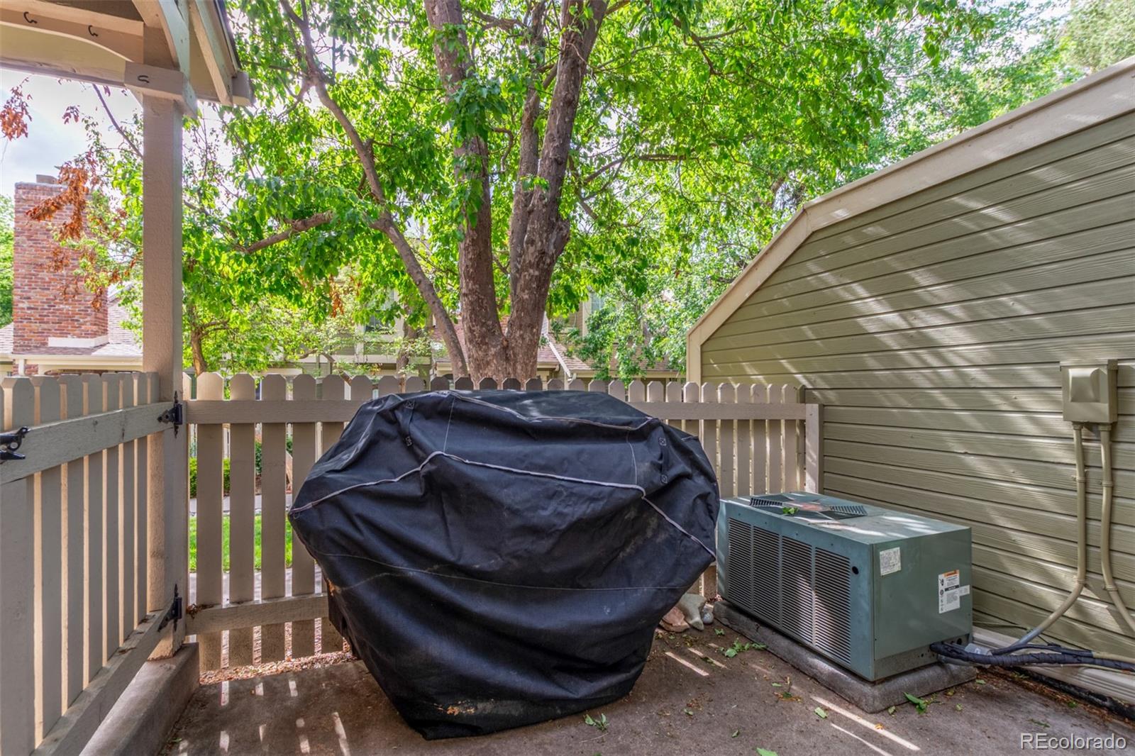MLS Image #4 for 14093 e radcliff circle,aurora, Colorado