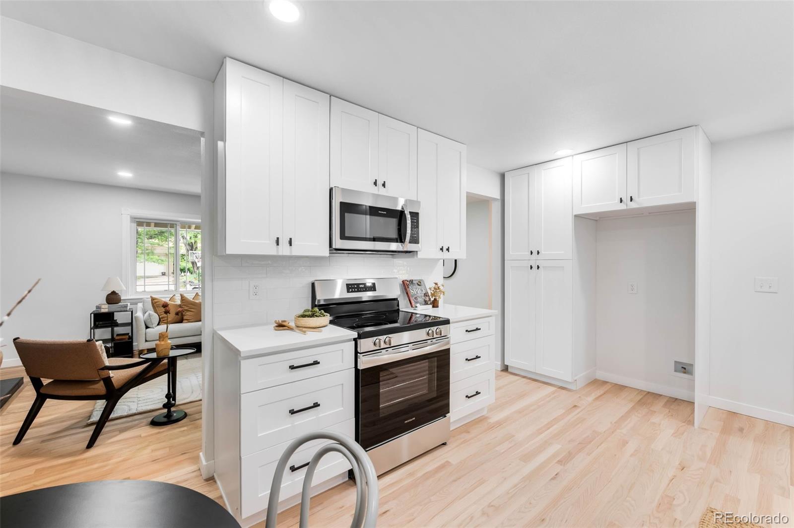 MLS Image #14 for 1810 s kearney street,denver, Colorado