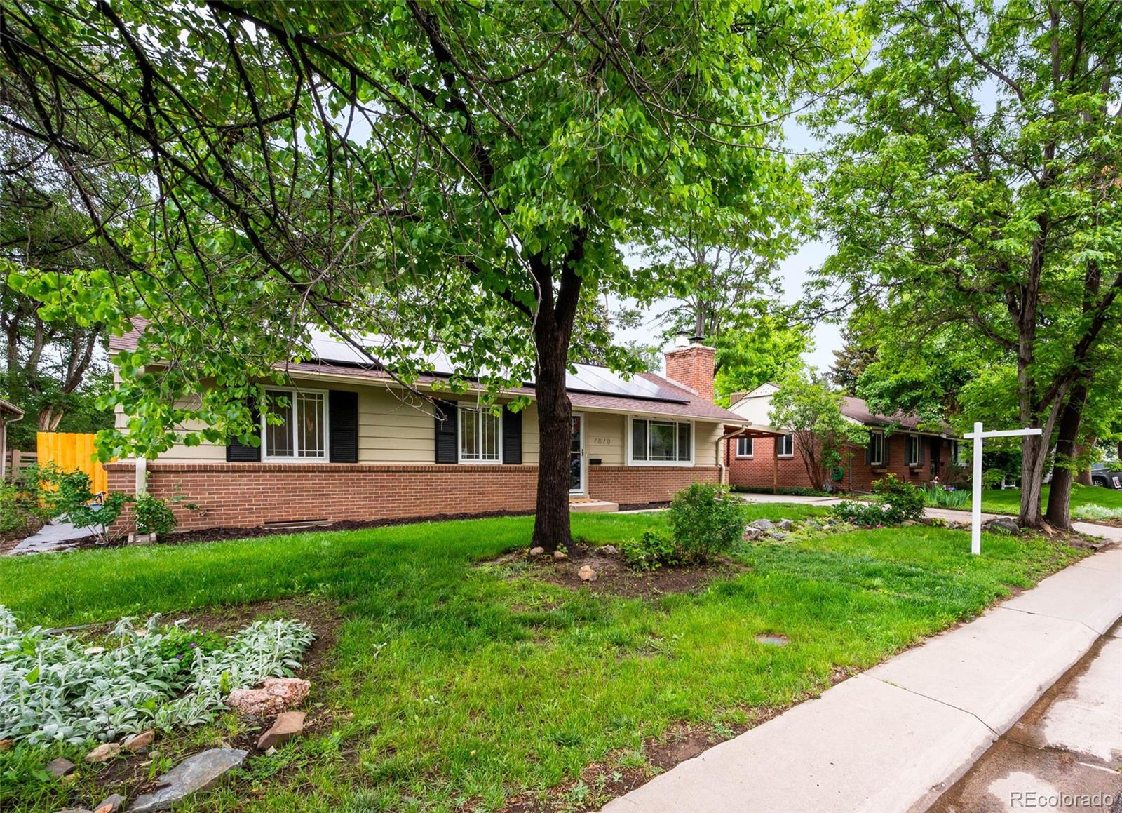 MLS Image #2 for 1810 s kearney street,denver, Colorado